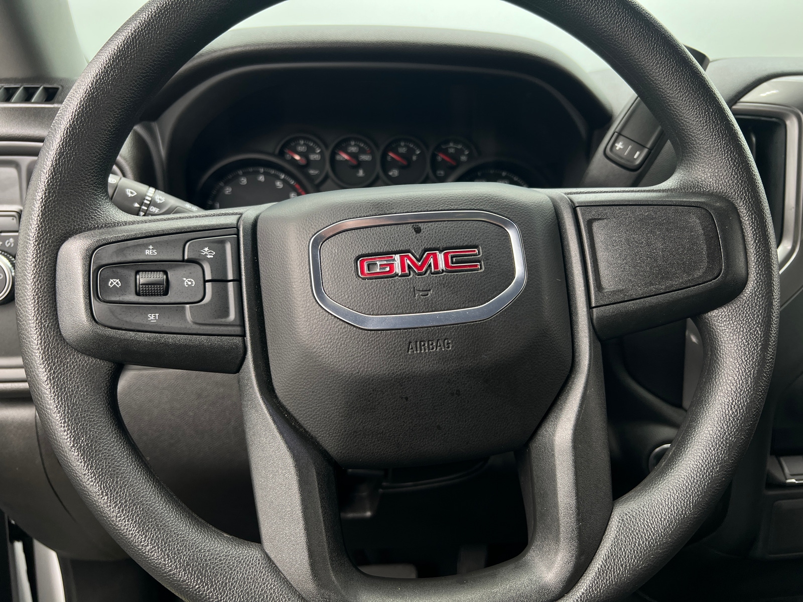 Thumbnail: 2024 GMC Sierra 1500 - 5