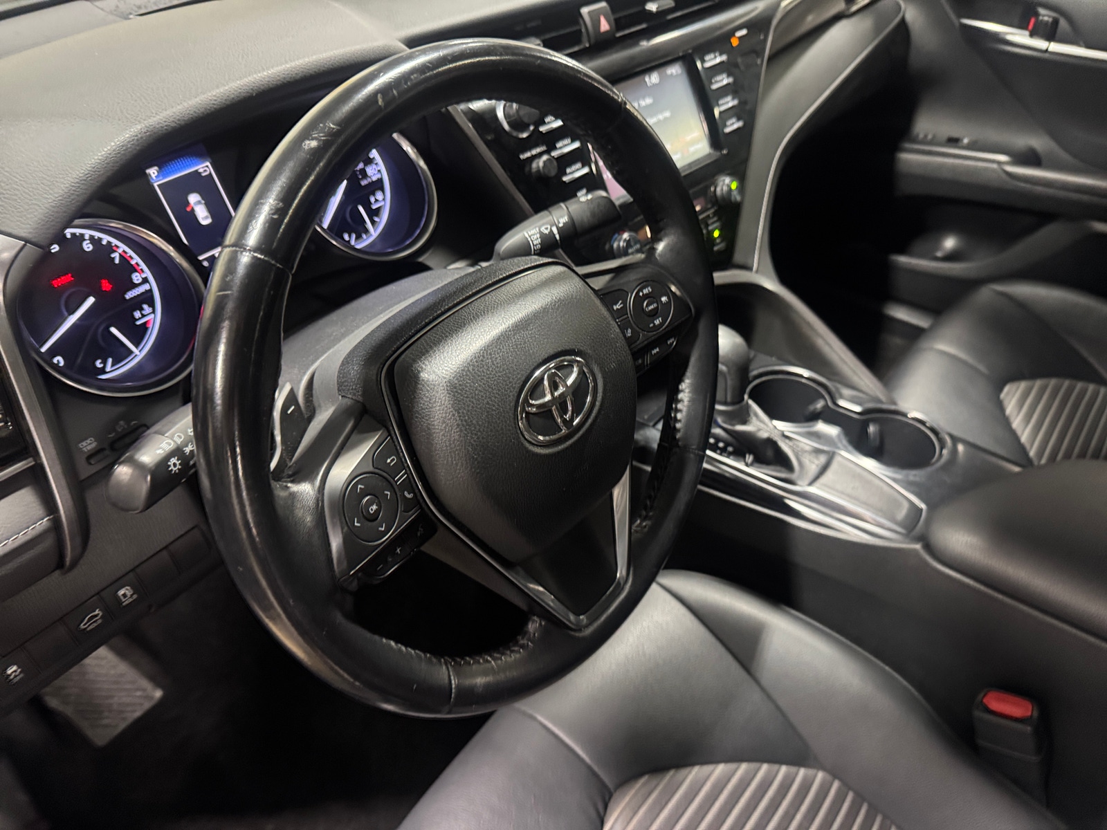 Thumbnail: 2019 Toyota Camry - 5