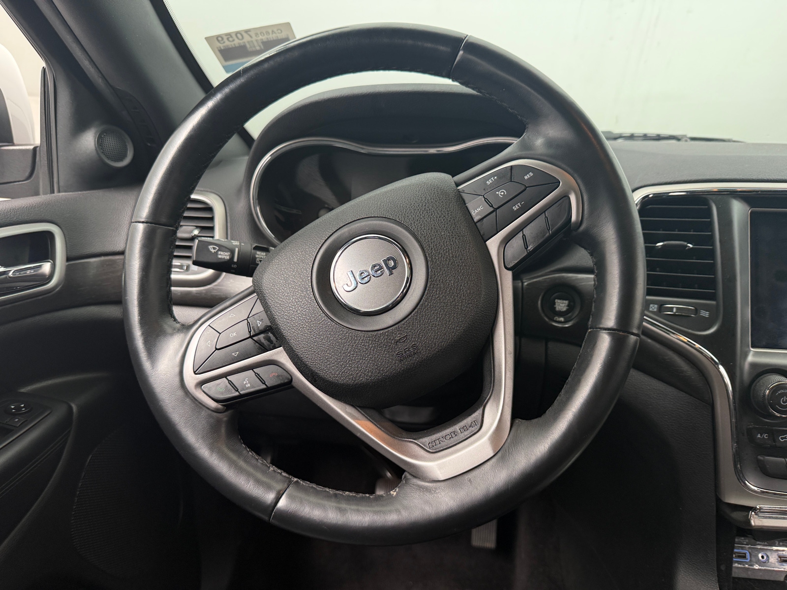 Thumbnail: 2018 Jeep Grand Cherokee - 4