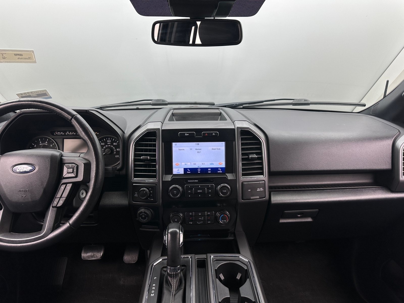 Thumbnail: 2020 Ford Econoline - 3