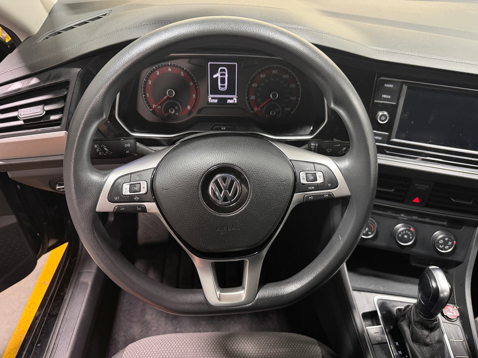 Thumbnail: 2021 Volkswagen Jetta - 5