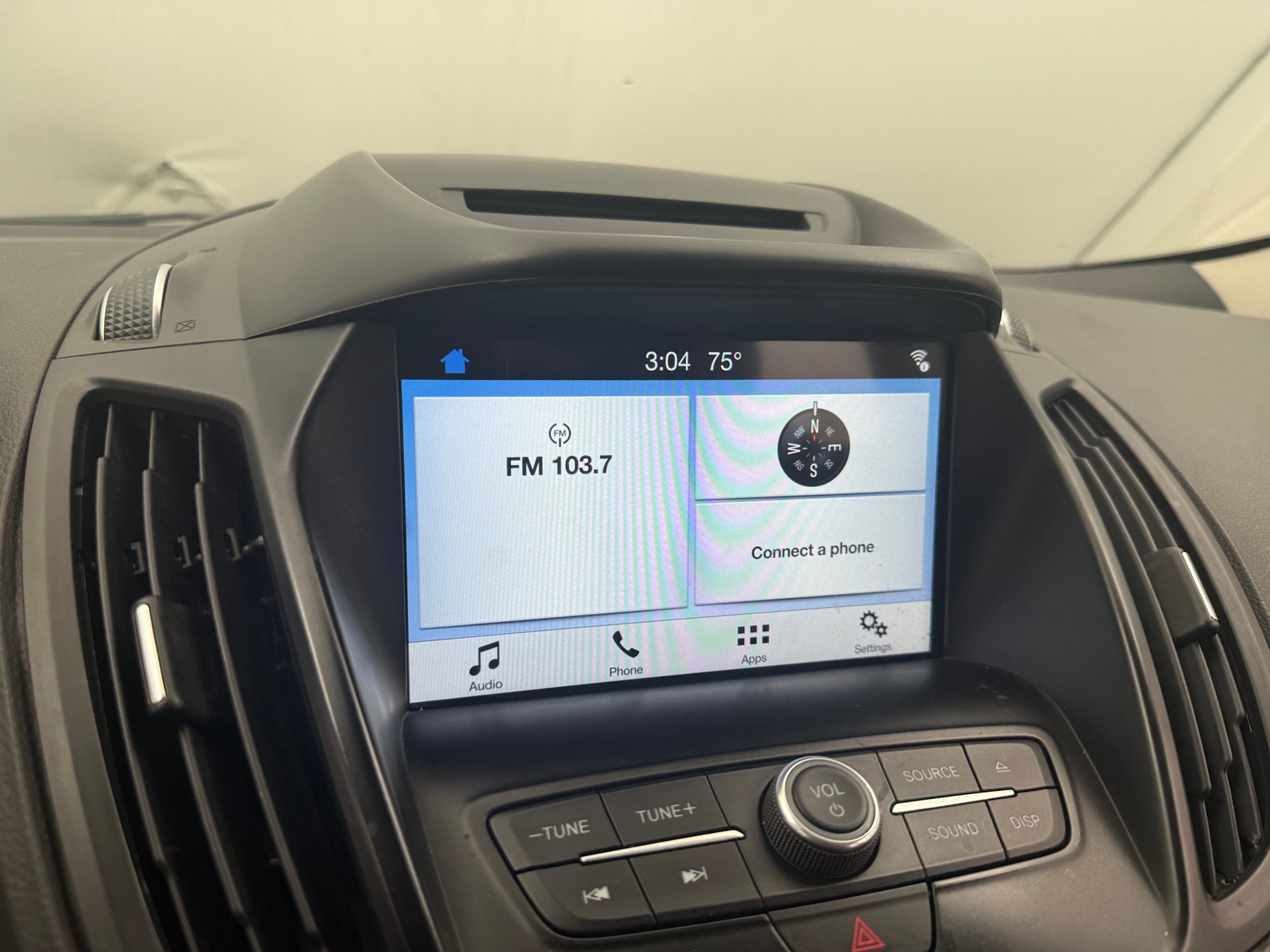 Thumbnail: 2017 Ford Escape - 4