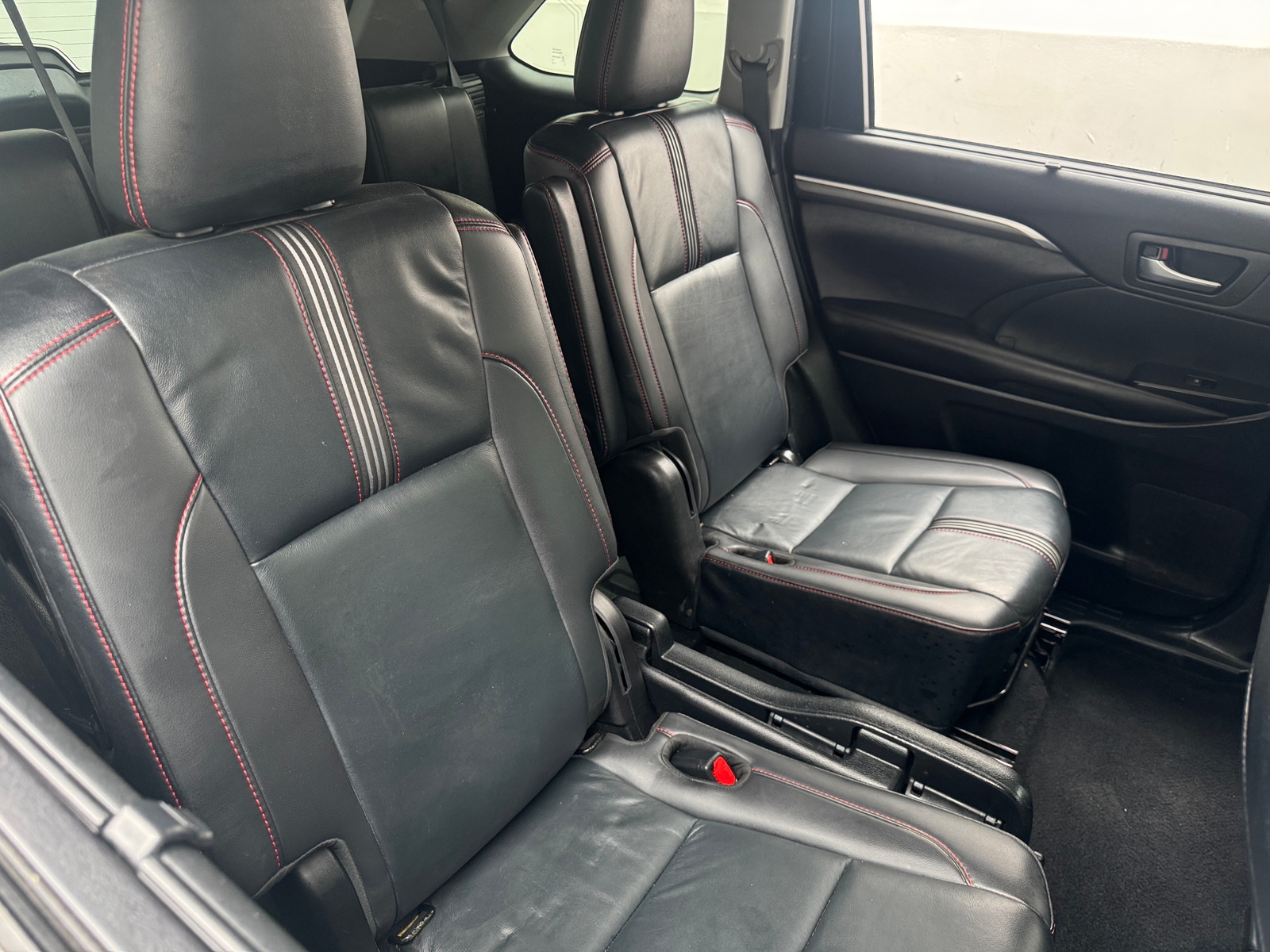 Thumbnail: 2019 Toyota Highlander - 5