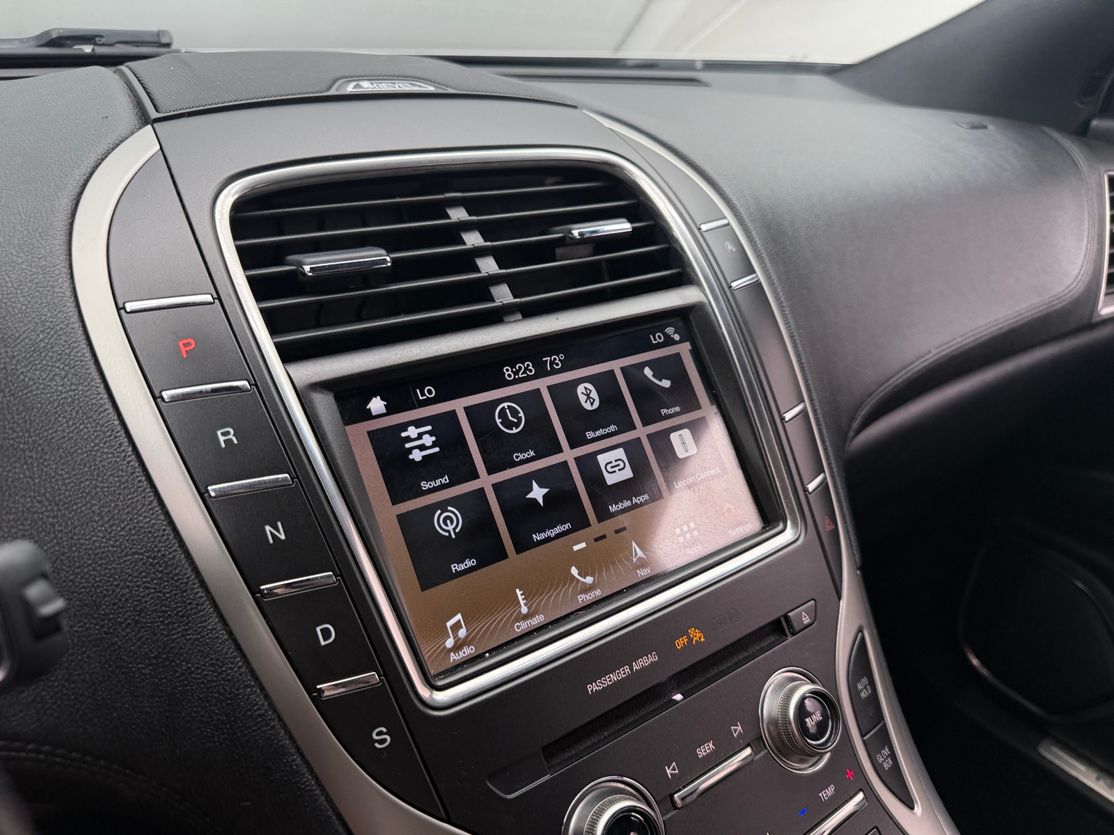 Thumbnail: 2019 Lincoln Nautilus - 3