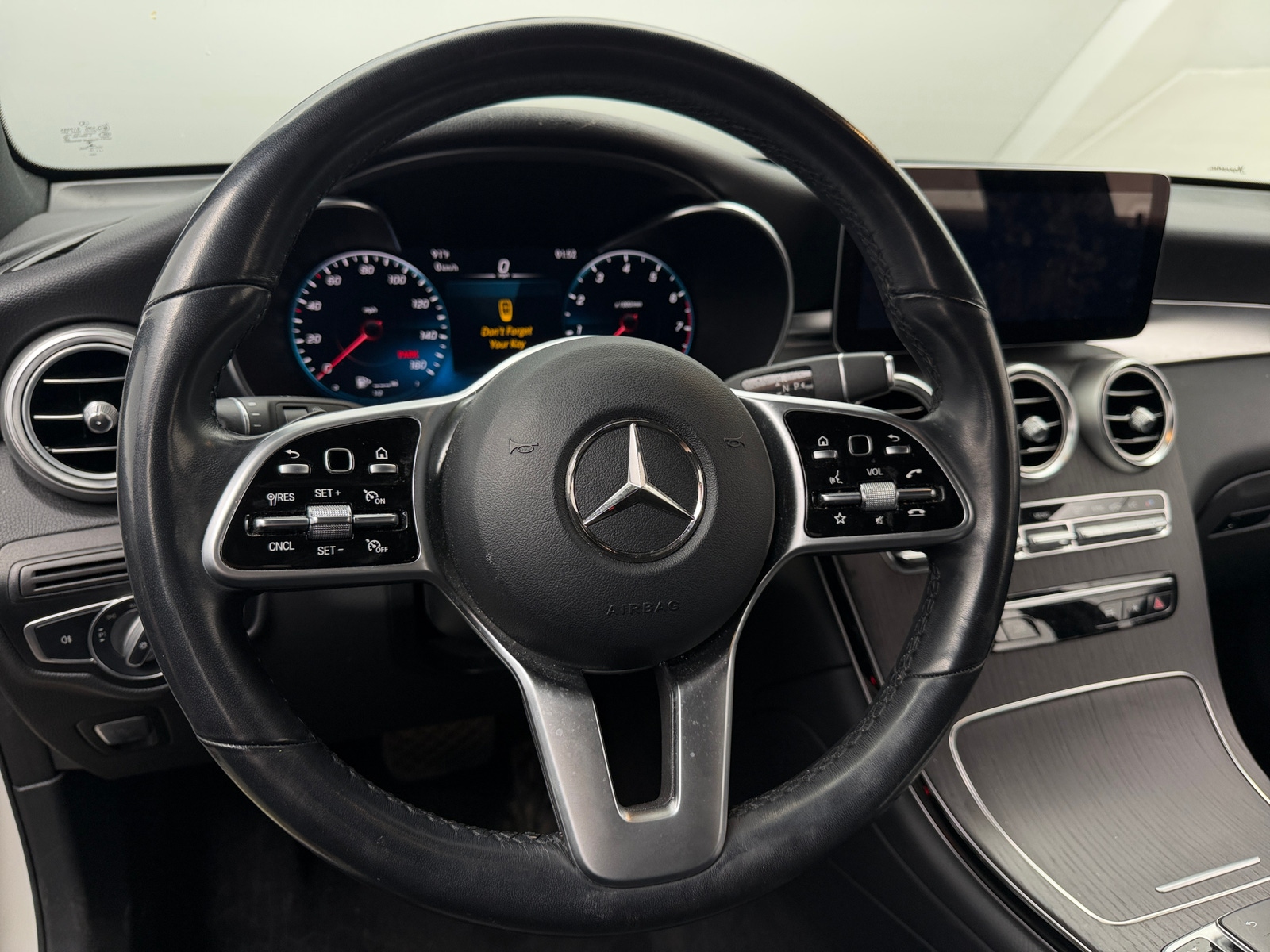 Thumbnail: 2022 Mercedes-Benz GLC - 4