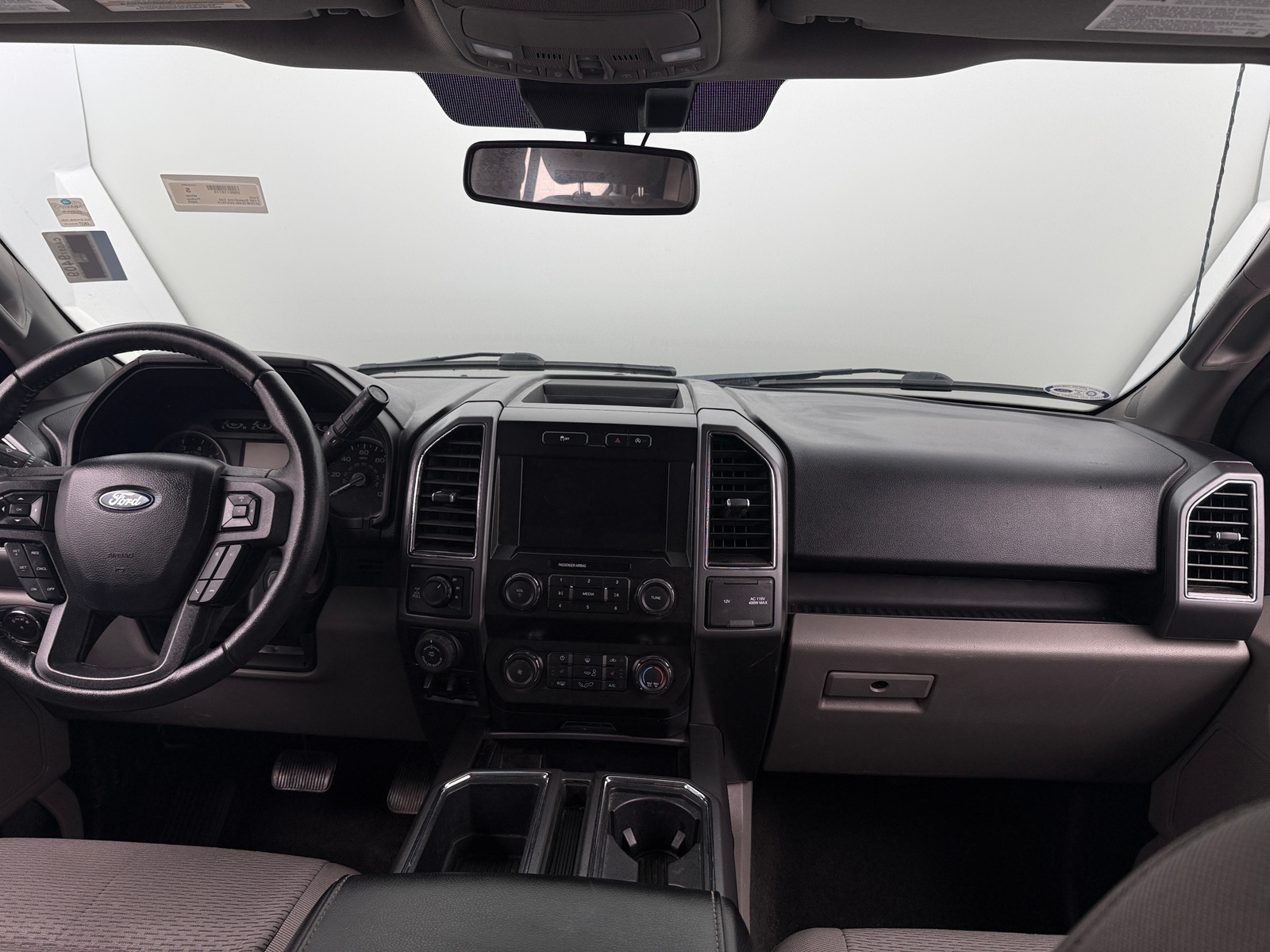 Thumbnail: 2020 Ford Econoline - 3