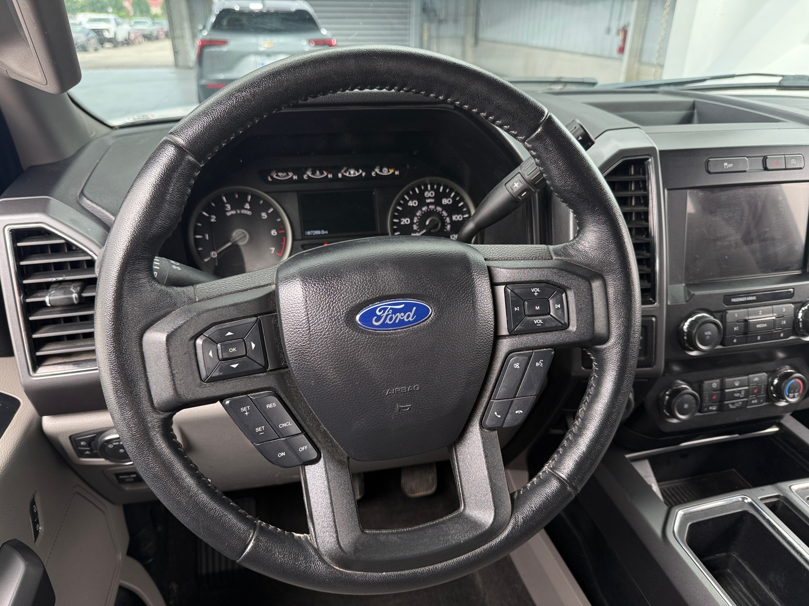 Thumbnail: 2020 Ford Econoline - 5