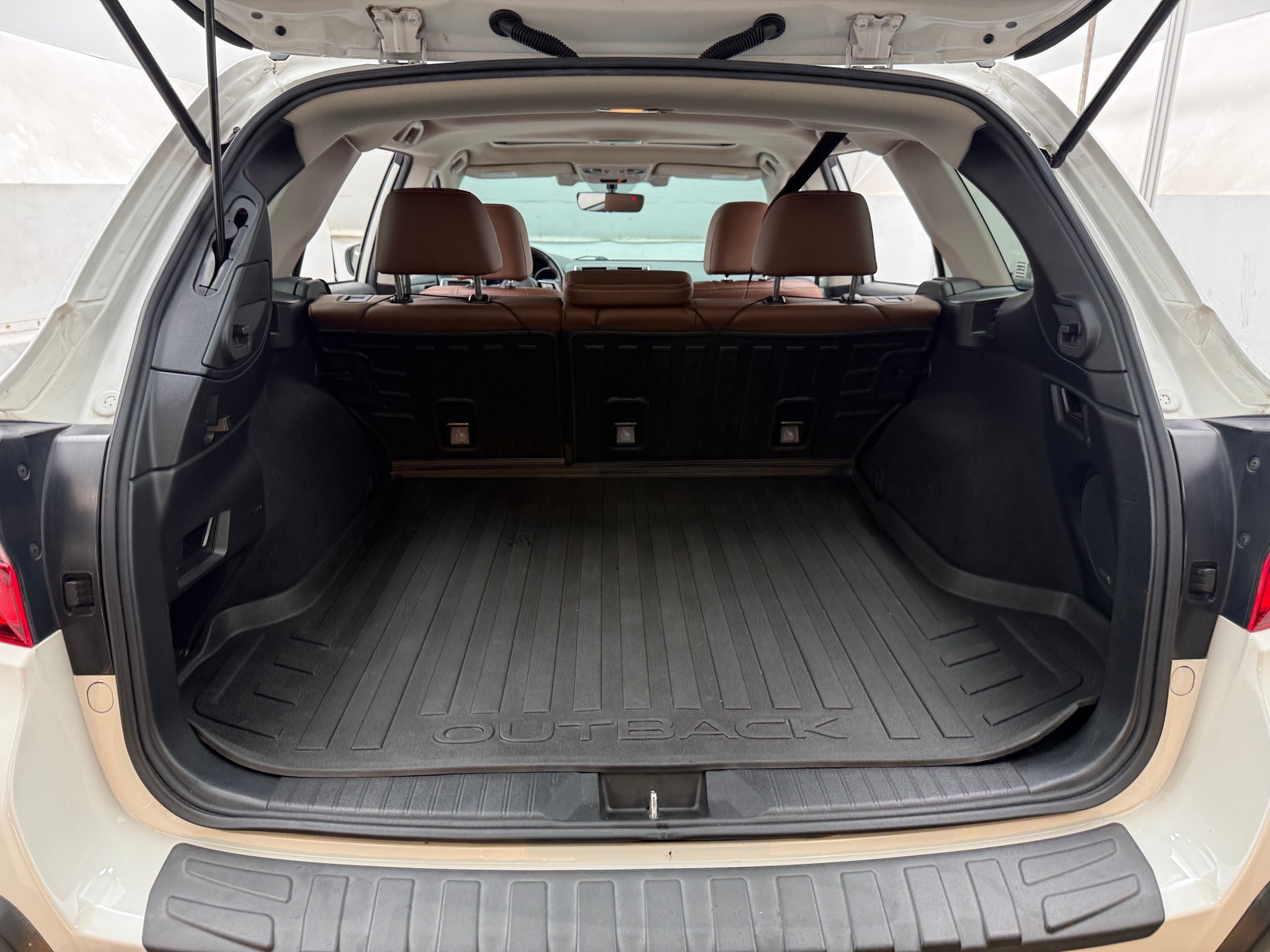 Thumbnail: 2018 Subaru Outback - 6