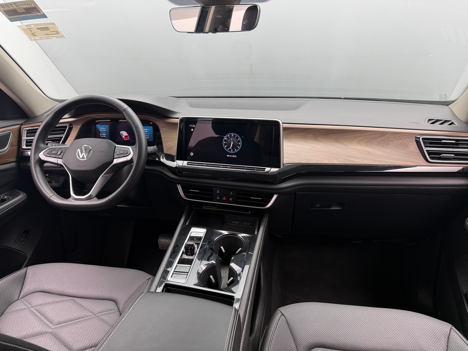 Thumbnail: 2026 Volkswagen Atlas - 3