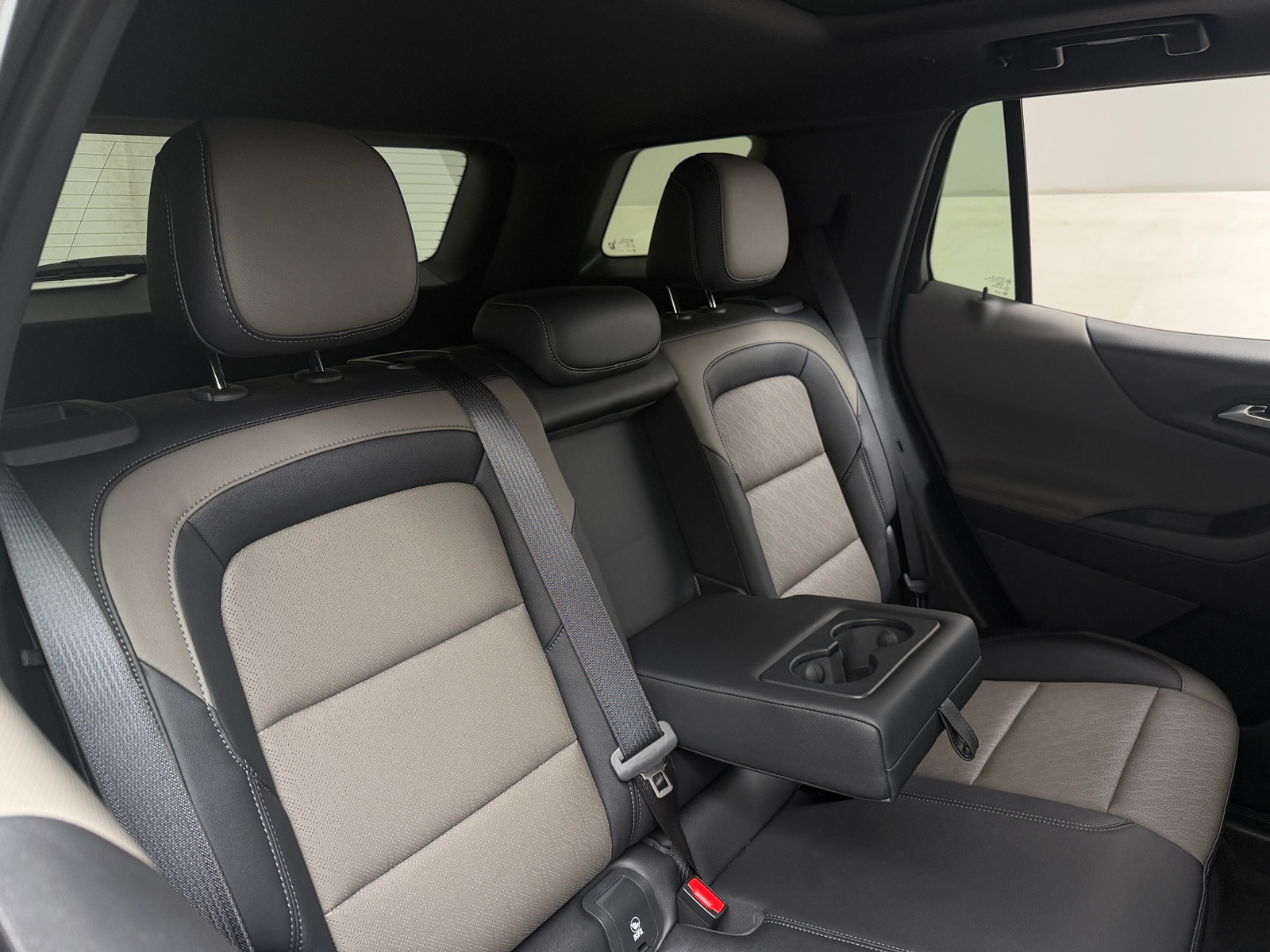 Thumbnail: 2026 Chevrolet Equinox - 5