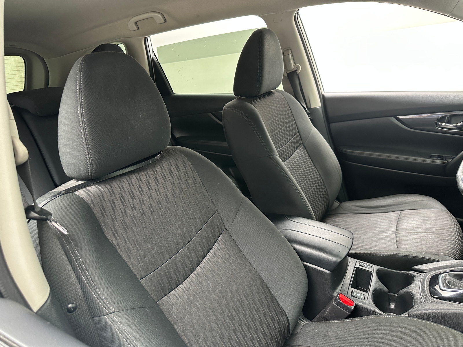 Thumbnail: 2020 Nissan Rogue - 2