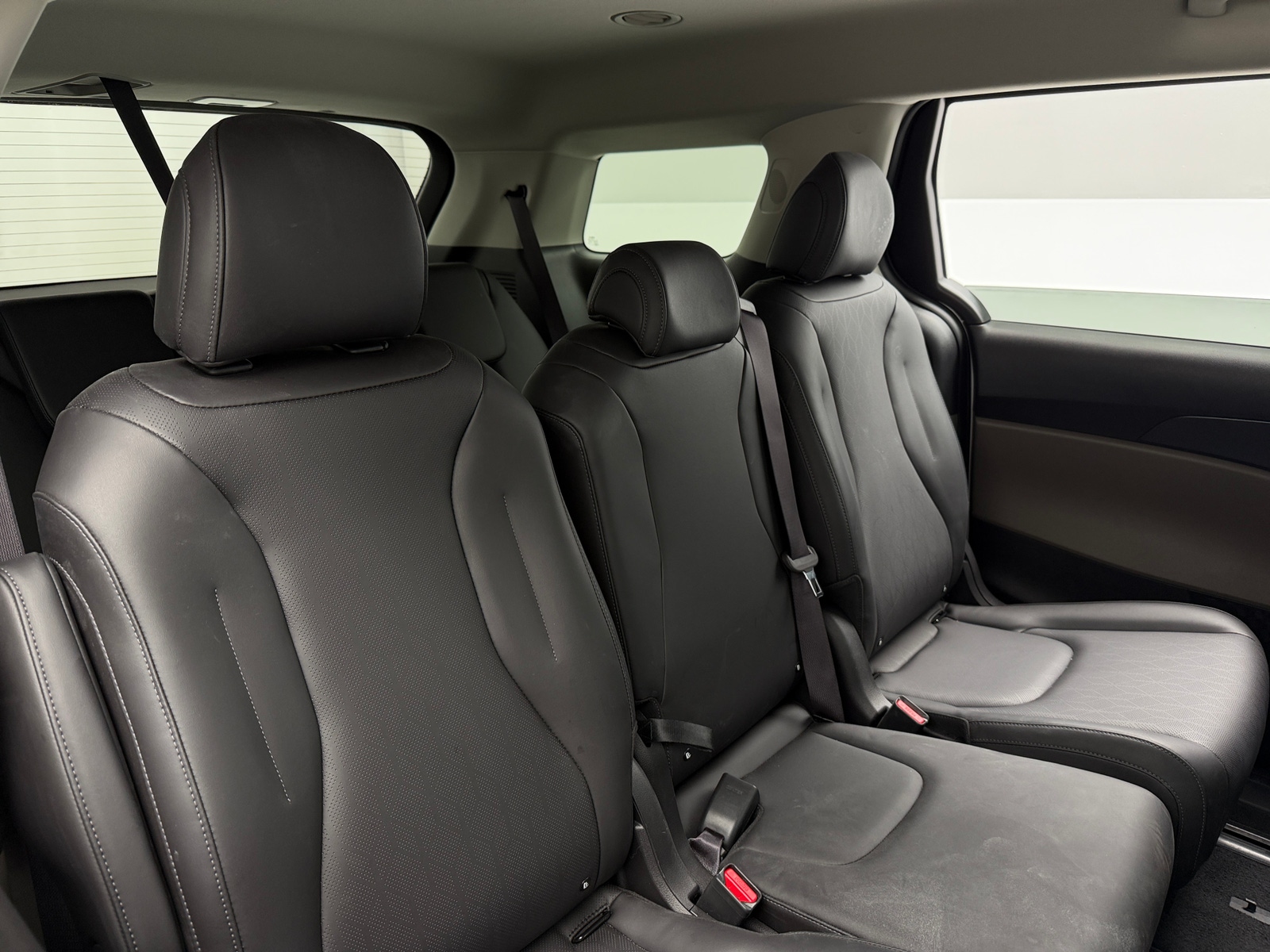 Thumbnail: 2026 Kia Carnival - 5
