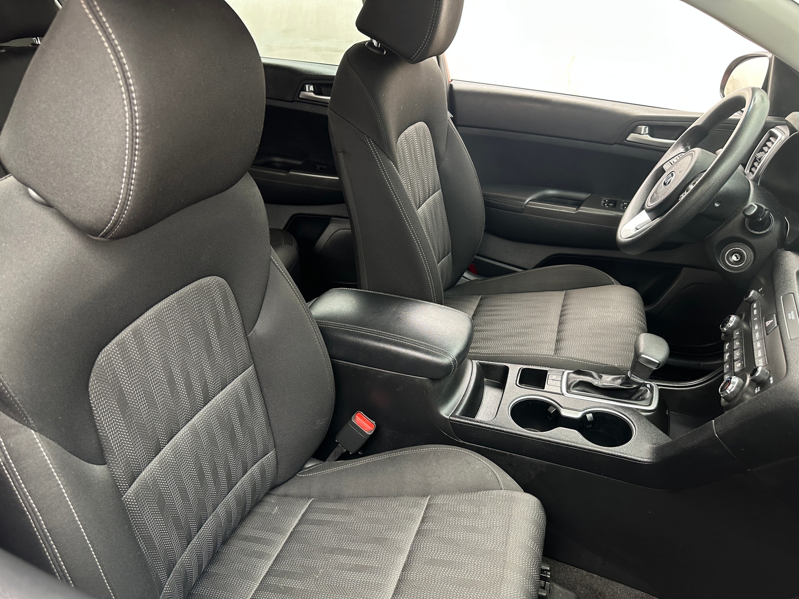 Thumbnail: 2020 Kia Sportage - 2