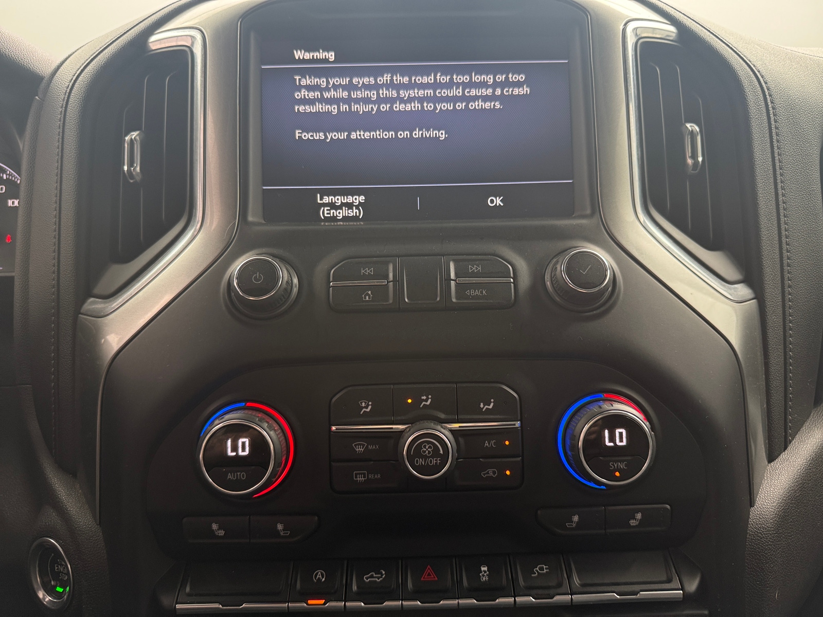 Thumbnail: 2020 Chevrolet Silverado 1500 - 4