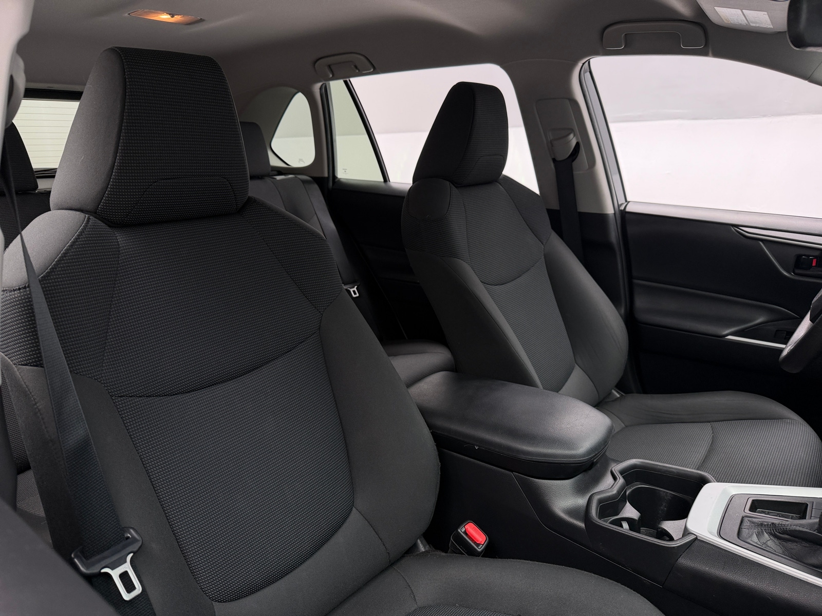Thumbnail: 2021 Toyota RAV4 - 2