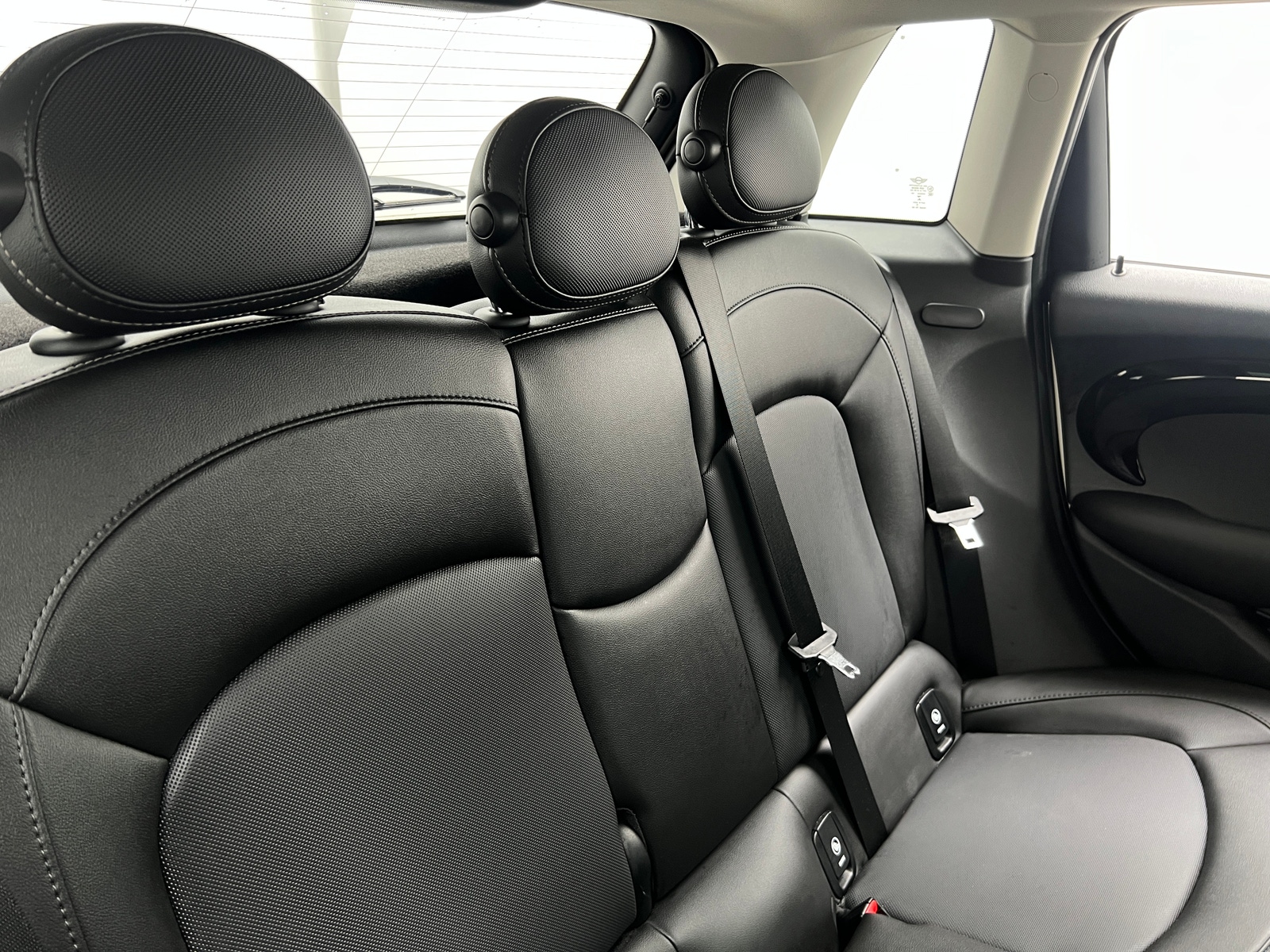 Thumbnail: 2020 MINI Cooper Hardtop - 5