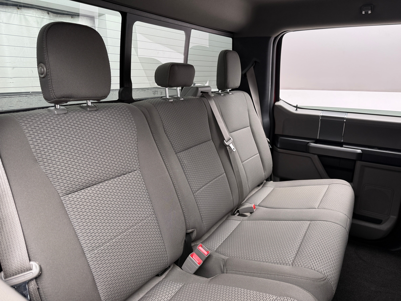 Thumbnail: 2019 Ford Econoline - 6