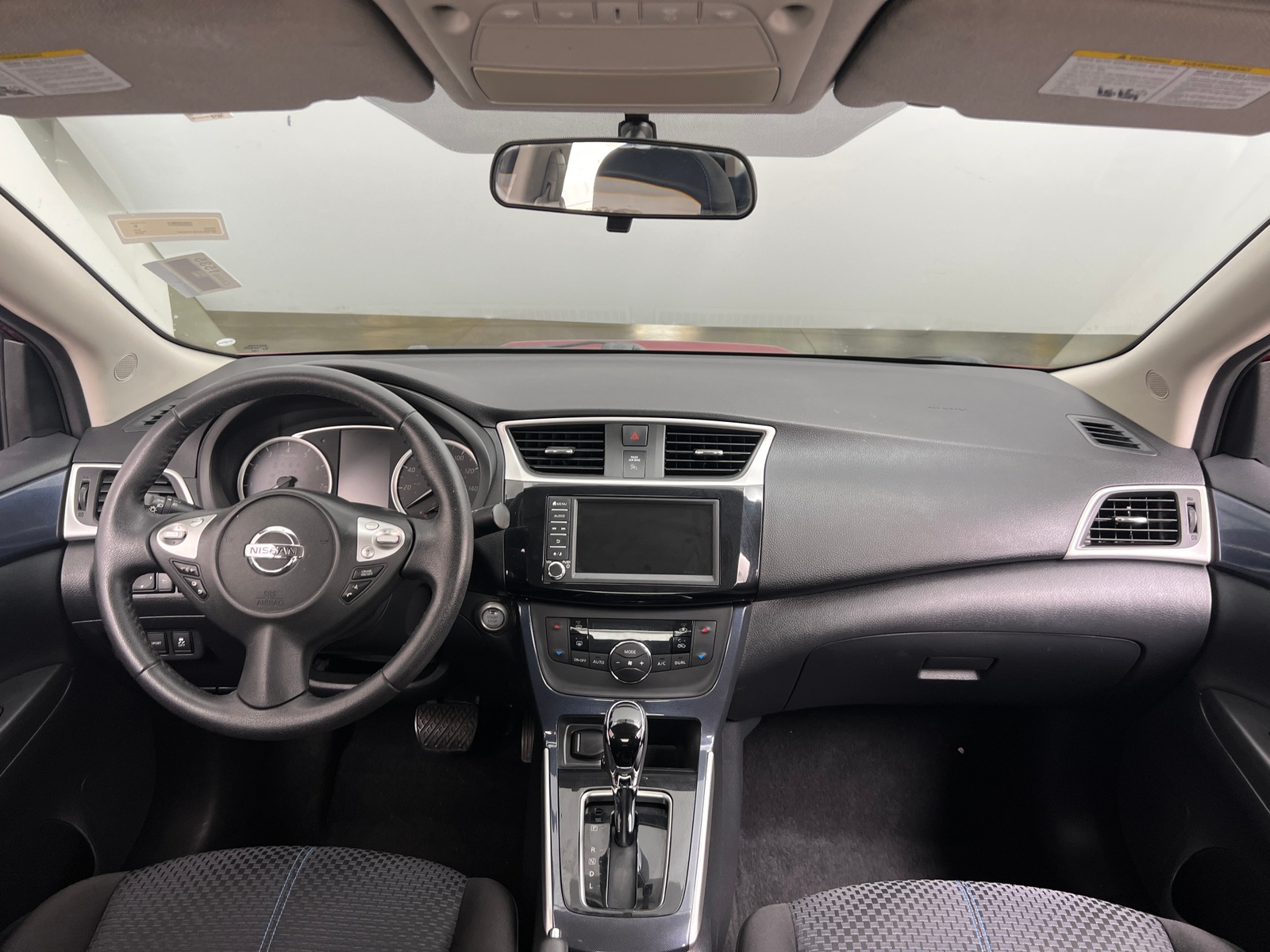 Thumbnail: 2019 Nissan Sentra - 3