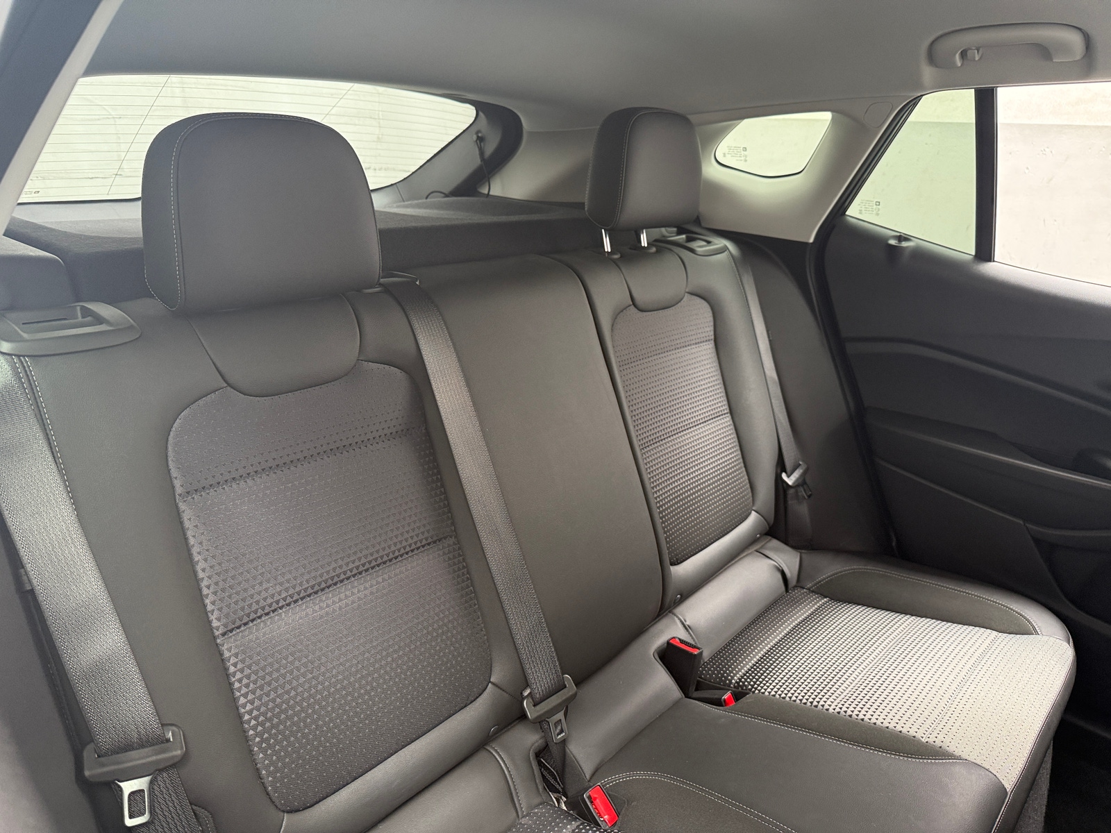 Thumbnail: 2025 Chevrolet Trax - 5