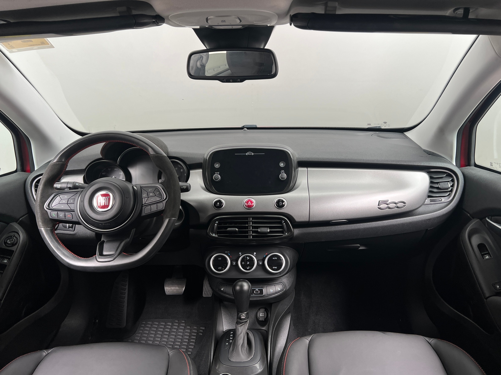 Thumbnail: 2023 Fiat 500X - 3