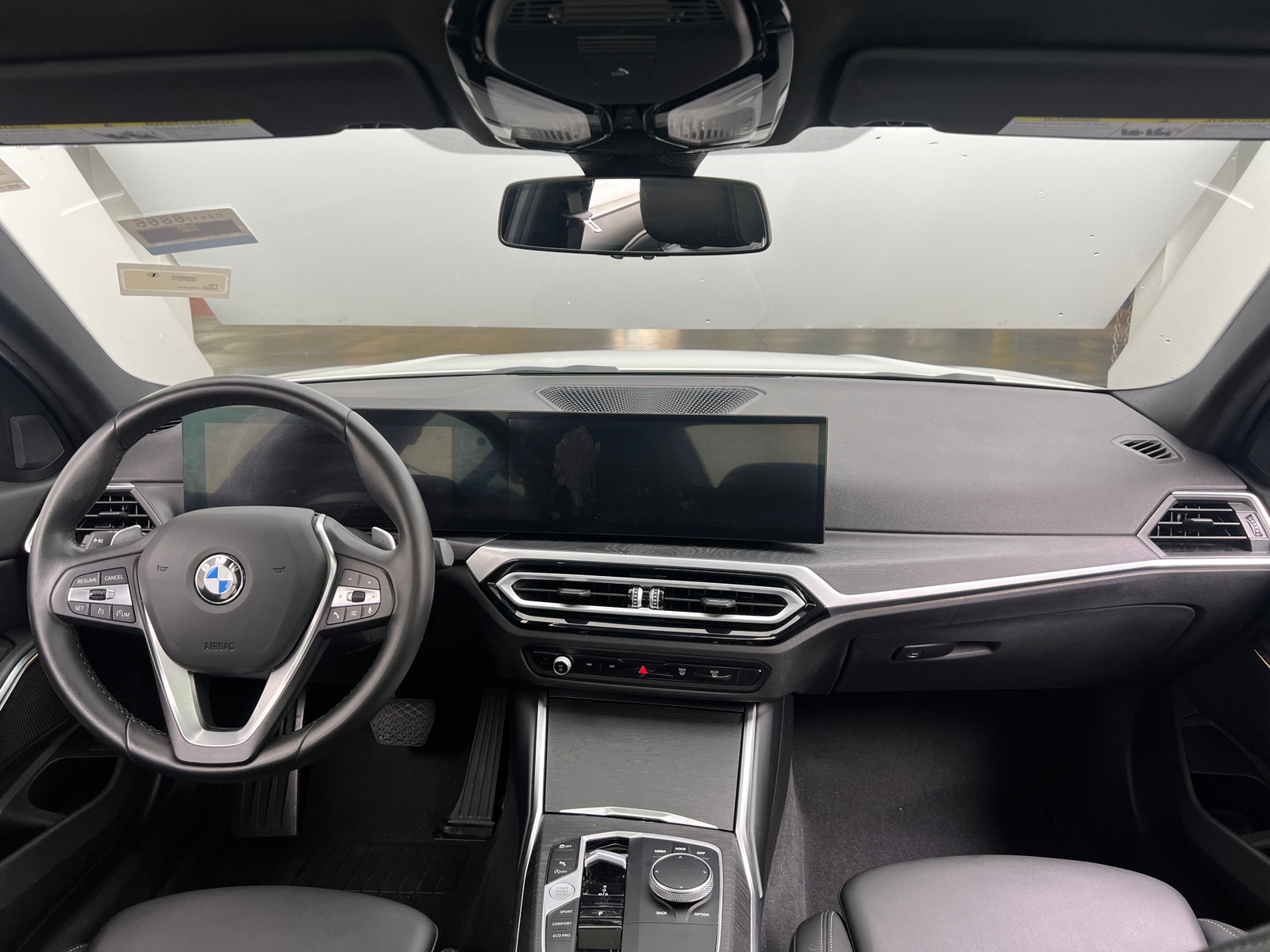 Thumbnail: 2024 BMW 3 Series - 2