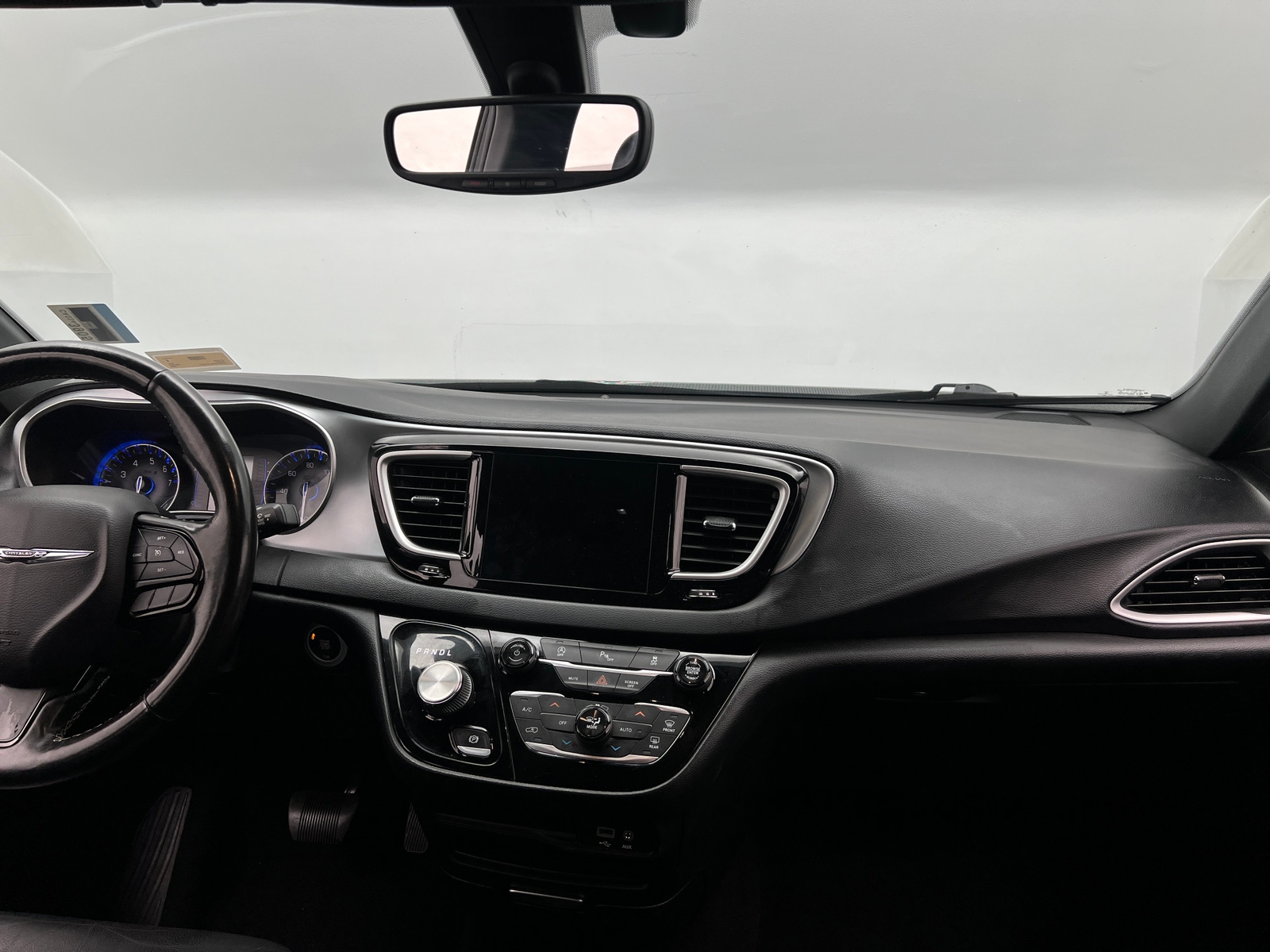 Thumbnail: 2020 Chrysler Pacifica - 2