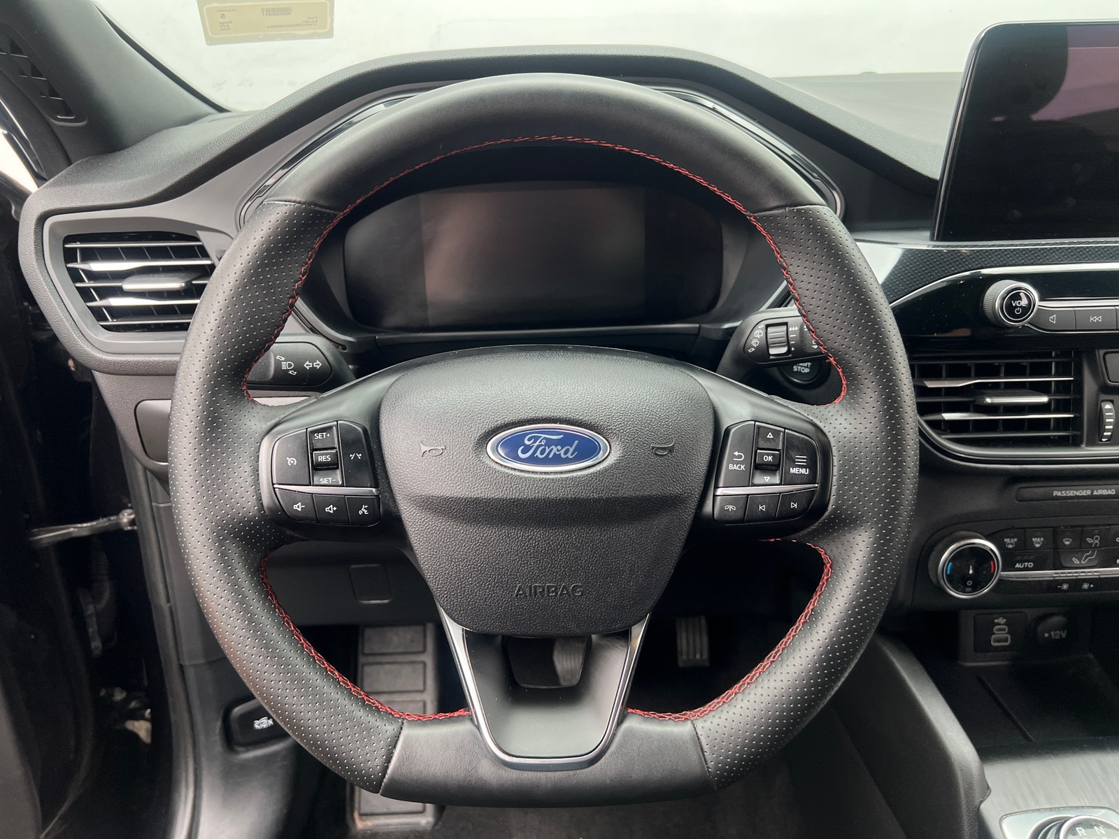 Thumbnail: 2025 Ford Escape - 5