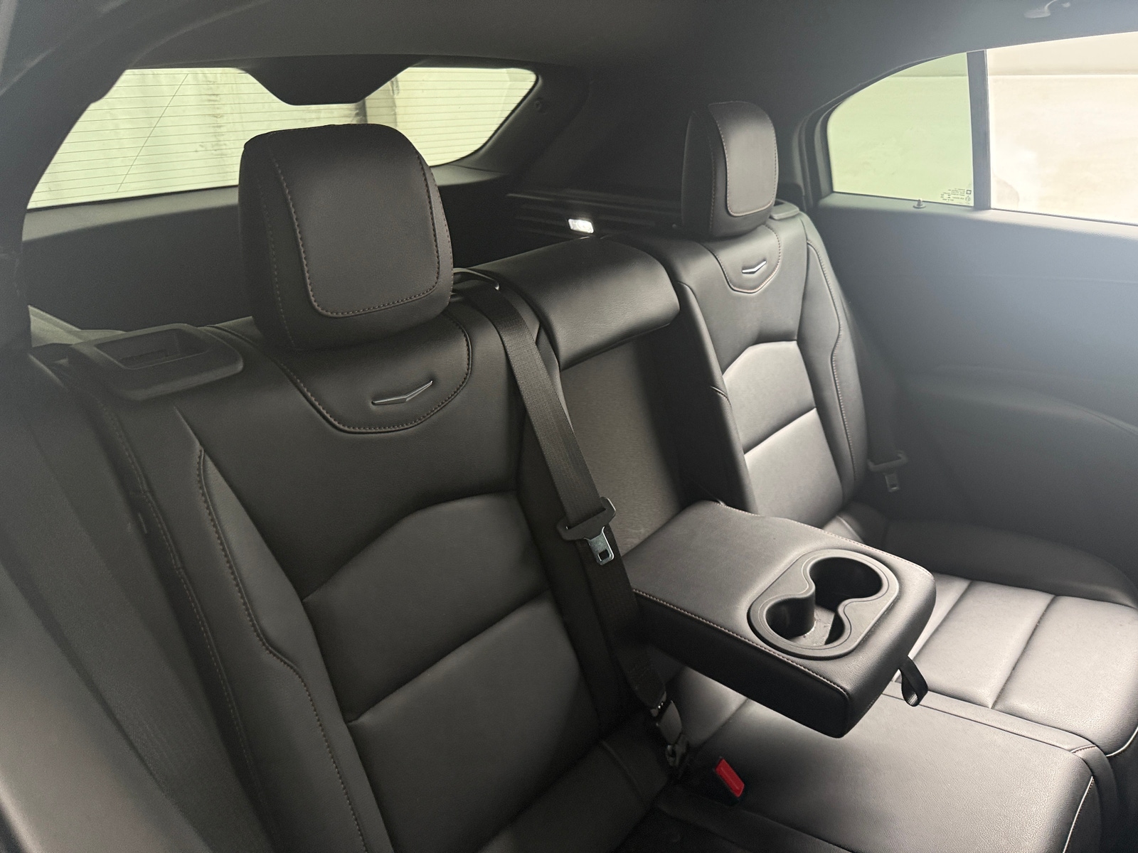 Thumbnail: 2023 Cadillac XT4 - 5