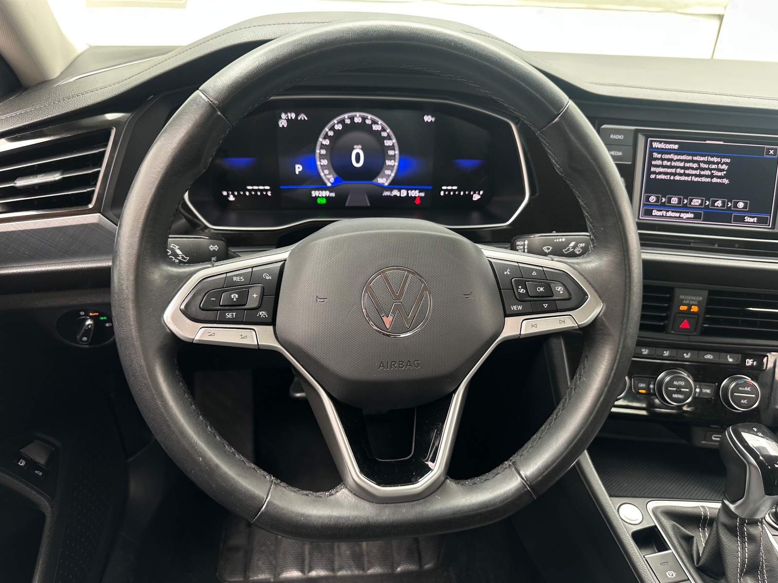 Thumbnail: 2024 Volkswagen Jetta - 4