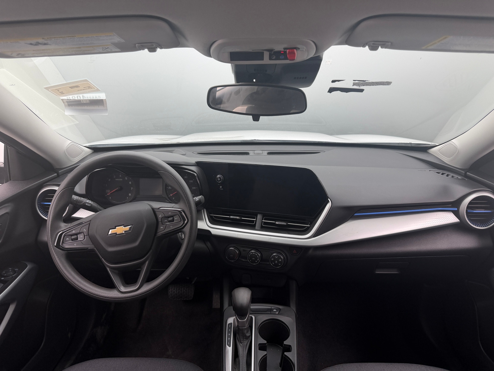 Thumbnail: 2025 Chevrolet Trax - 3