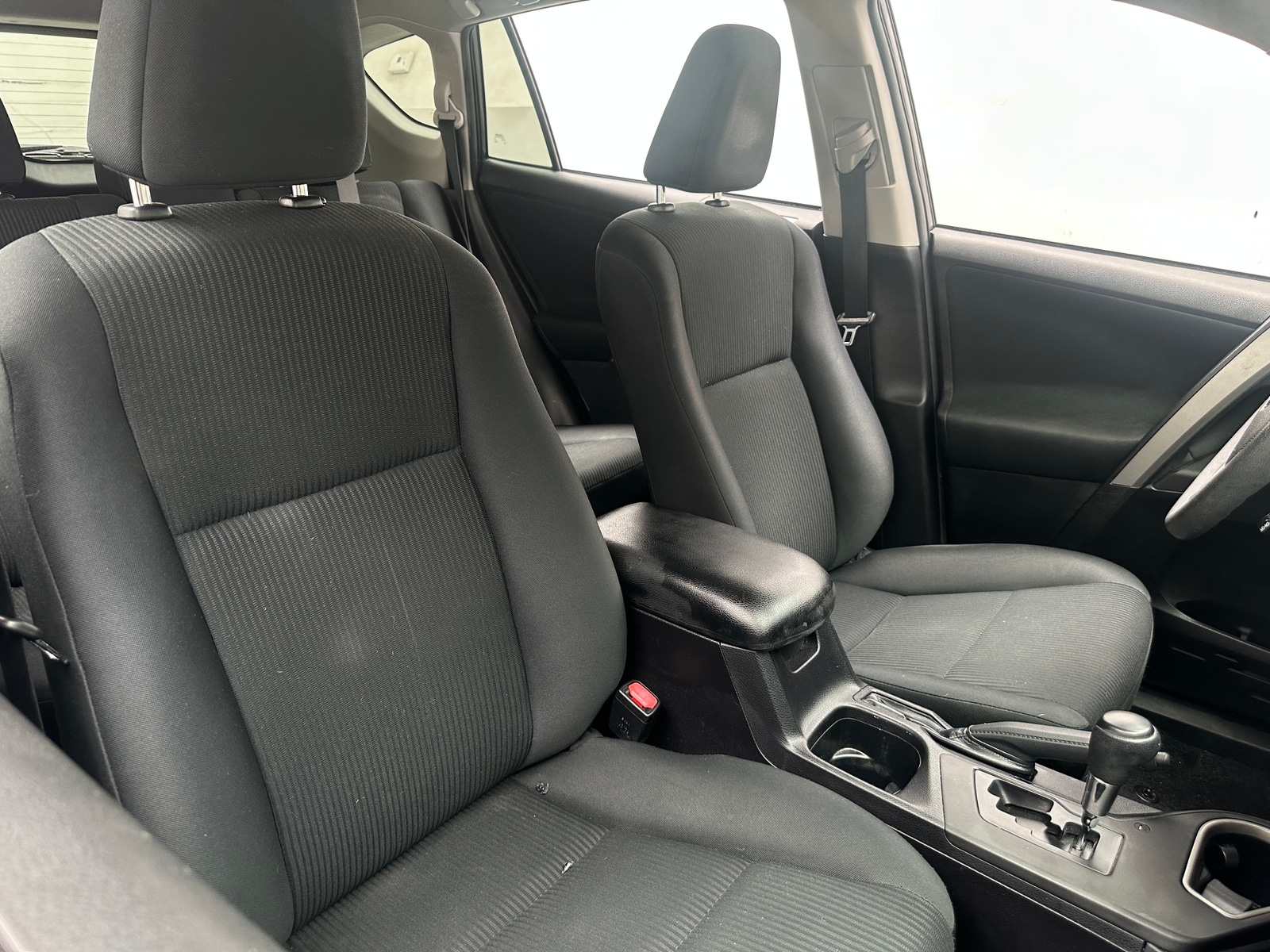 Thumbnail: 2017 Toyota RAV4 - 2