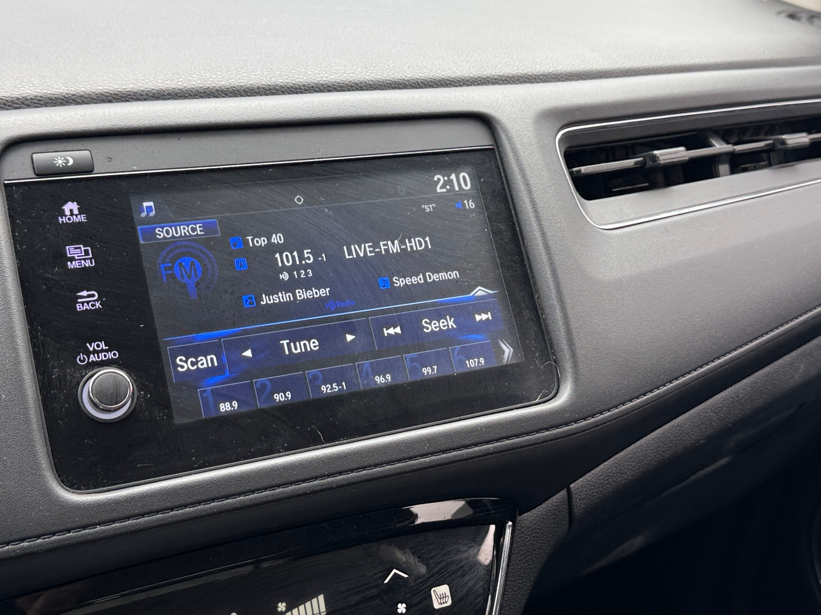 Thumbnail: 2019 Honda HR-V - 4