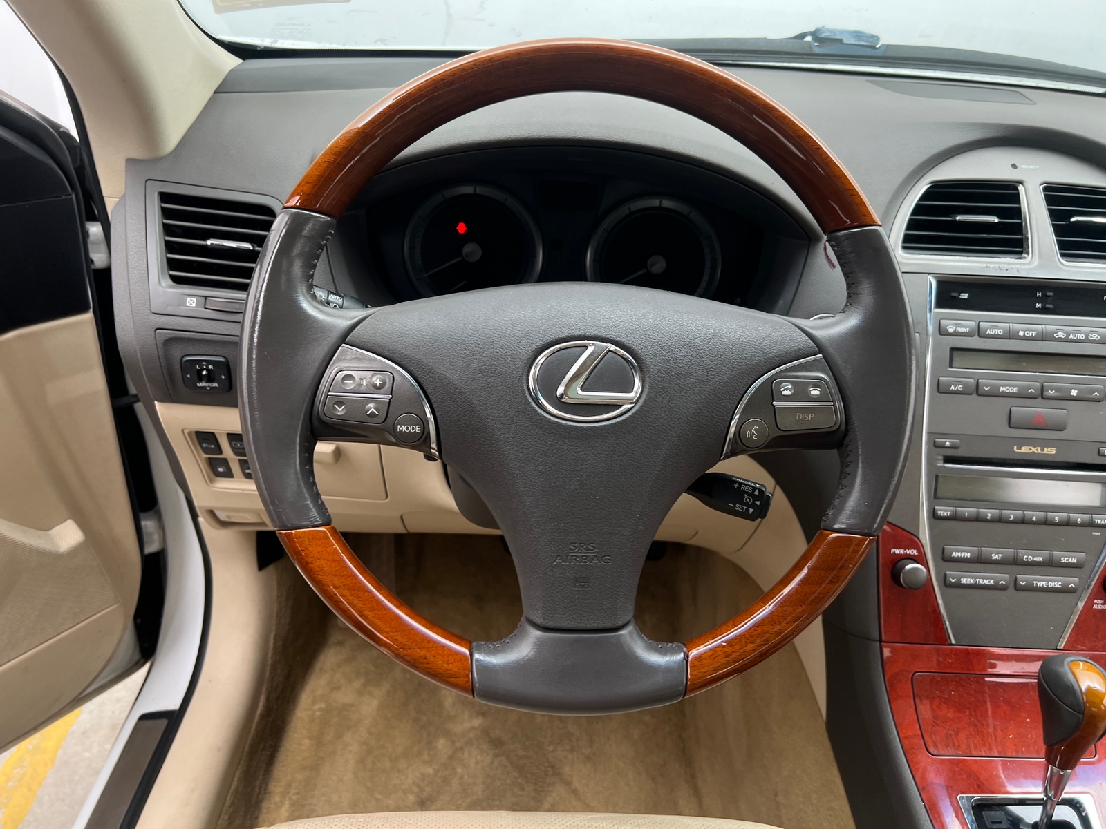Thumbnail: 2012 Lexus ES - 5