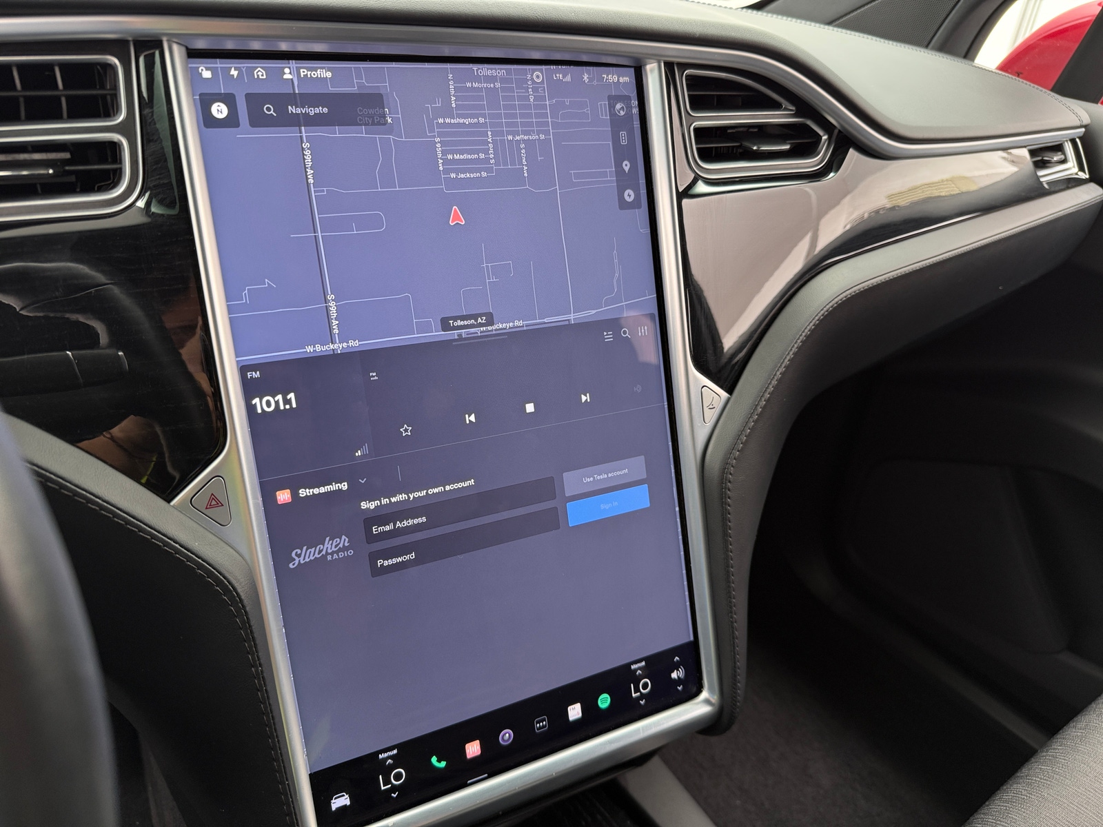 Thumbnail: 2017 Tesla Model X - 3