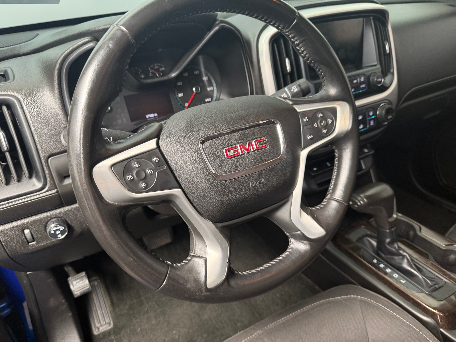 Thumbnail: 2018 GMC Canyon - 5