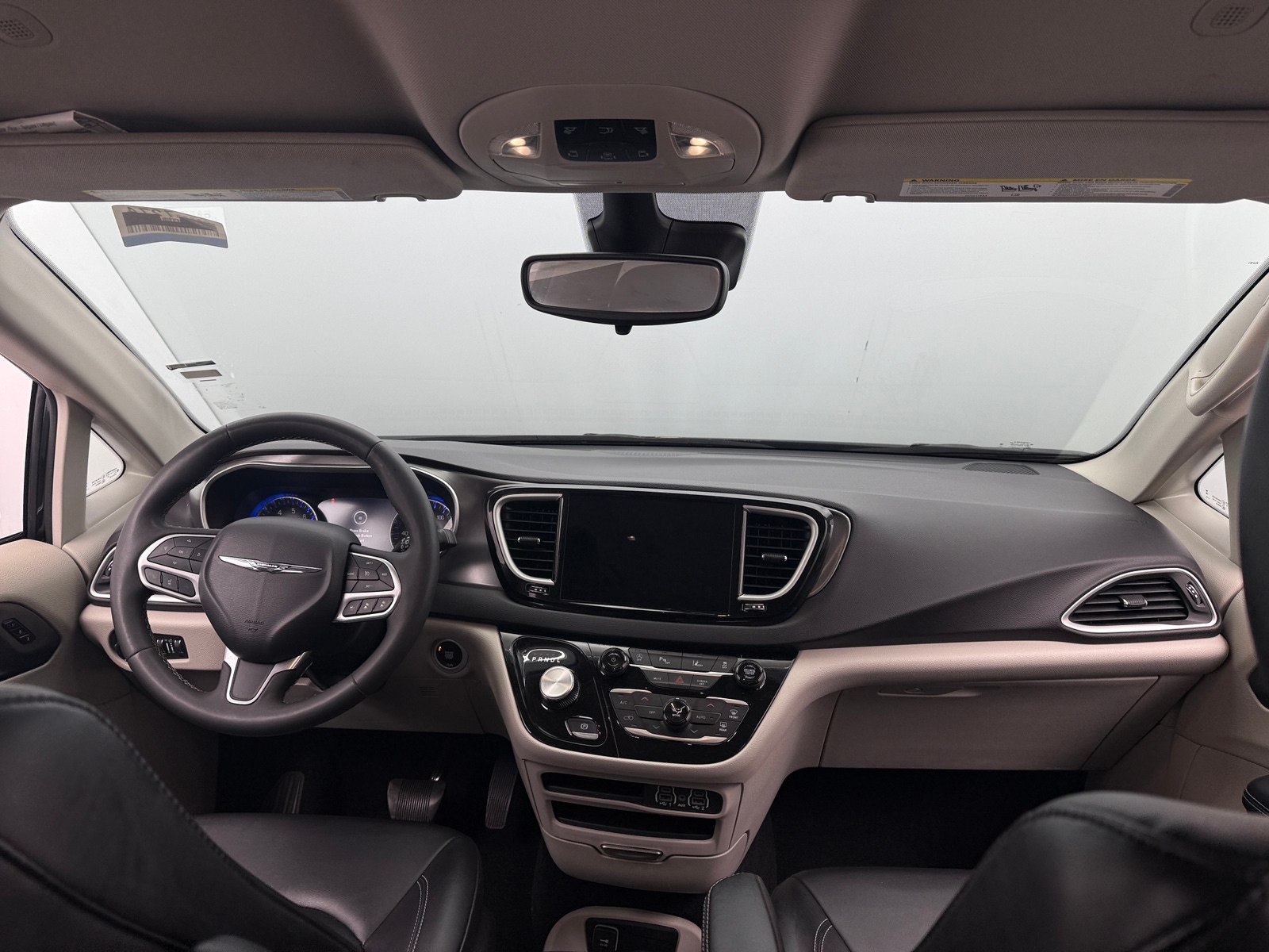 Thumbnail: 2024 Chrysler Pacifica - 2
