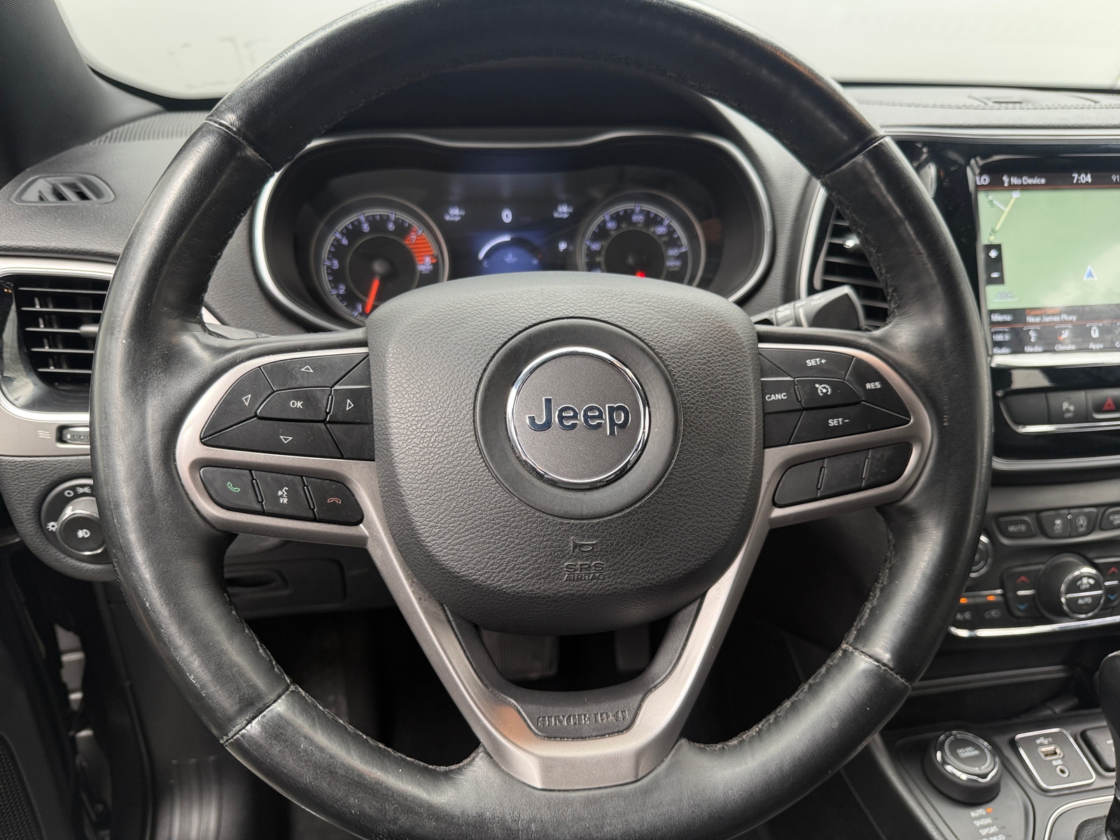Thumbnail: 2019 Jeep Cherokee - 4