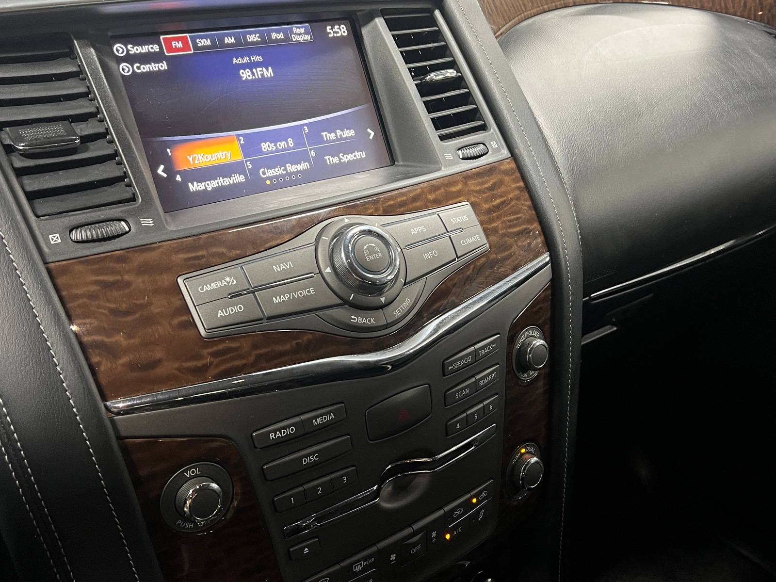 Thumbnail: 2020 Nissan Armada - 3