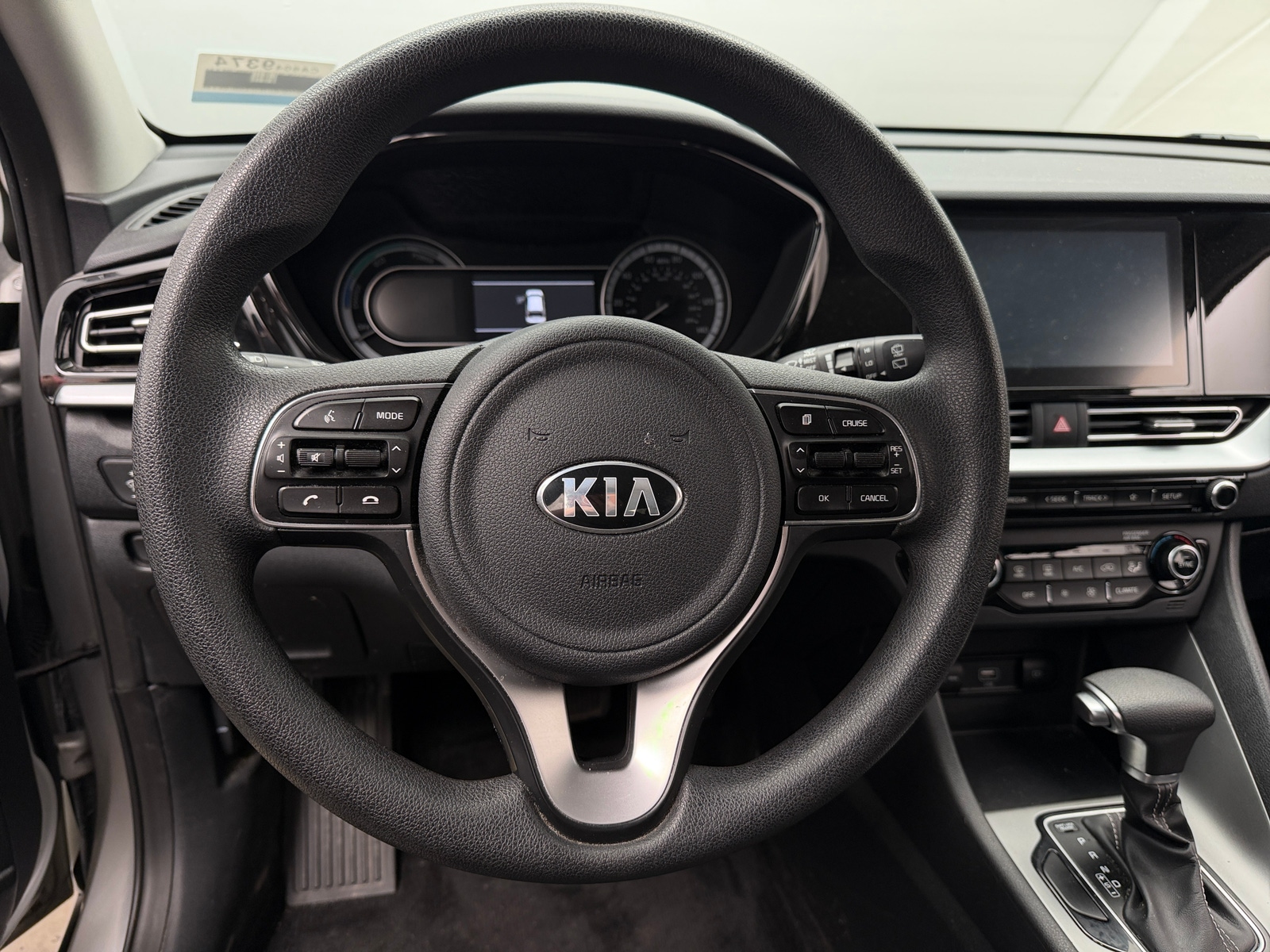 Thumbnail: 2020 Kia Niro - 5