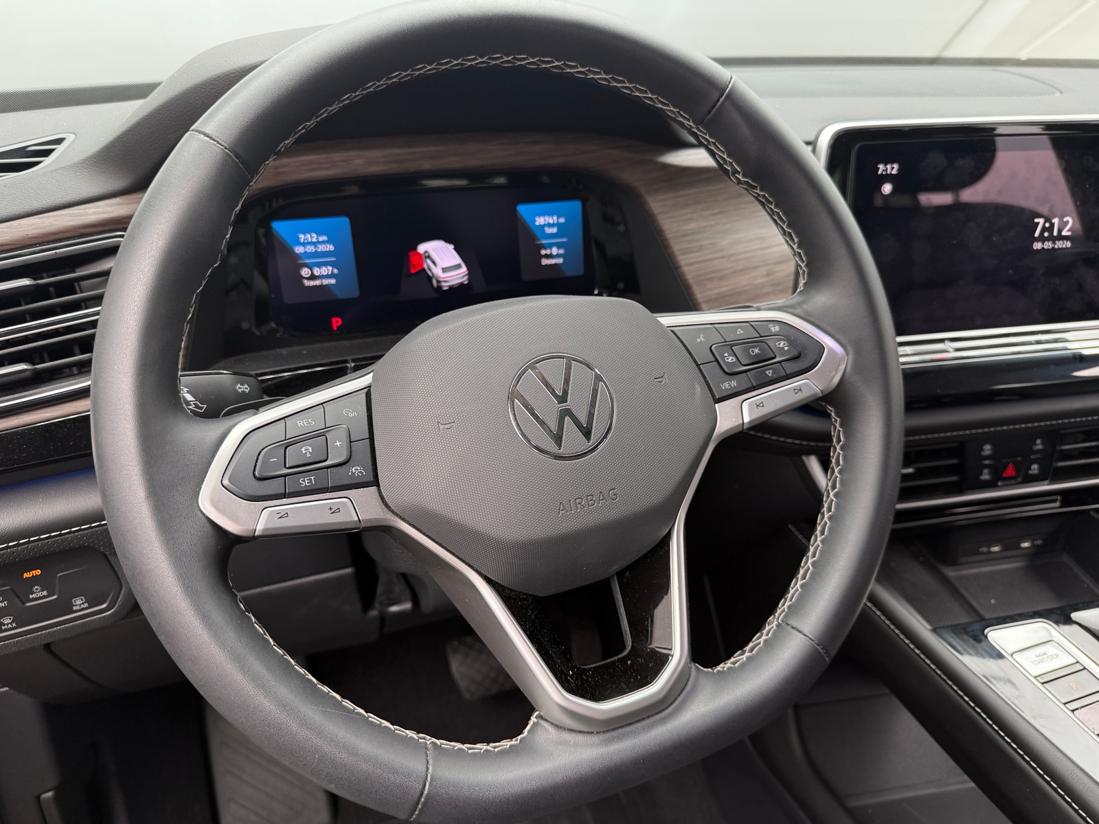Thumbnail: 2024 Volkswagen Atlas - 4