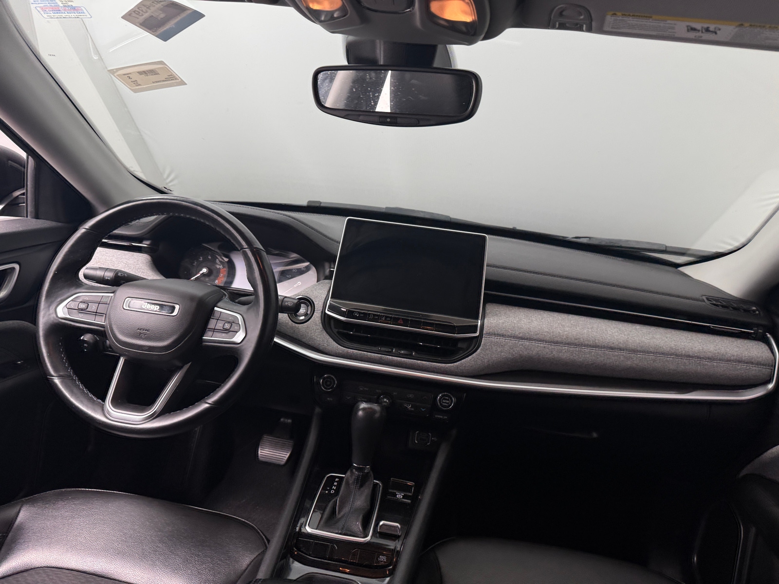 Thumbnail: 2022 Jeep Compass - 3