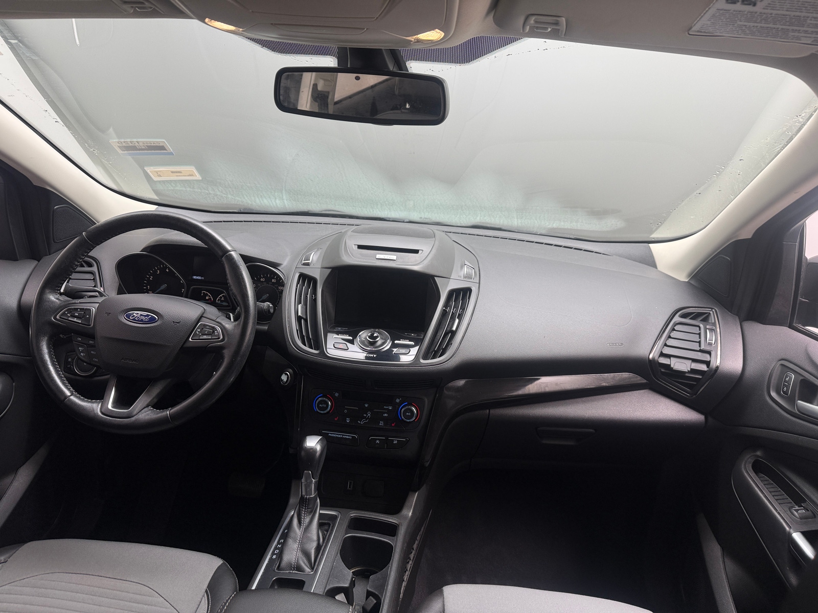 Thumbnail: 2017 Ford Escape - 3