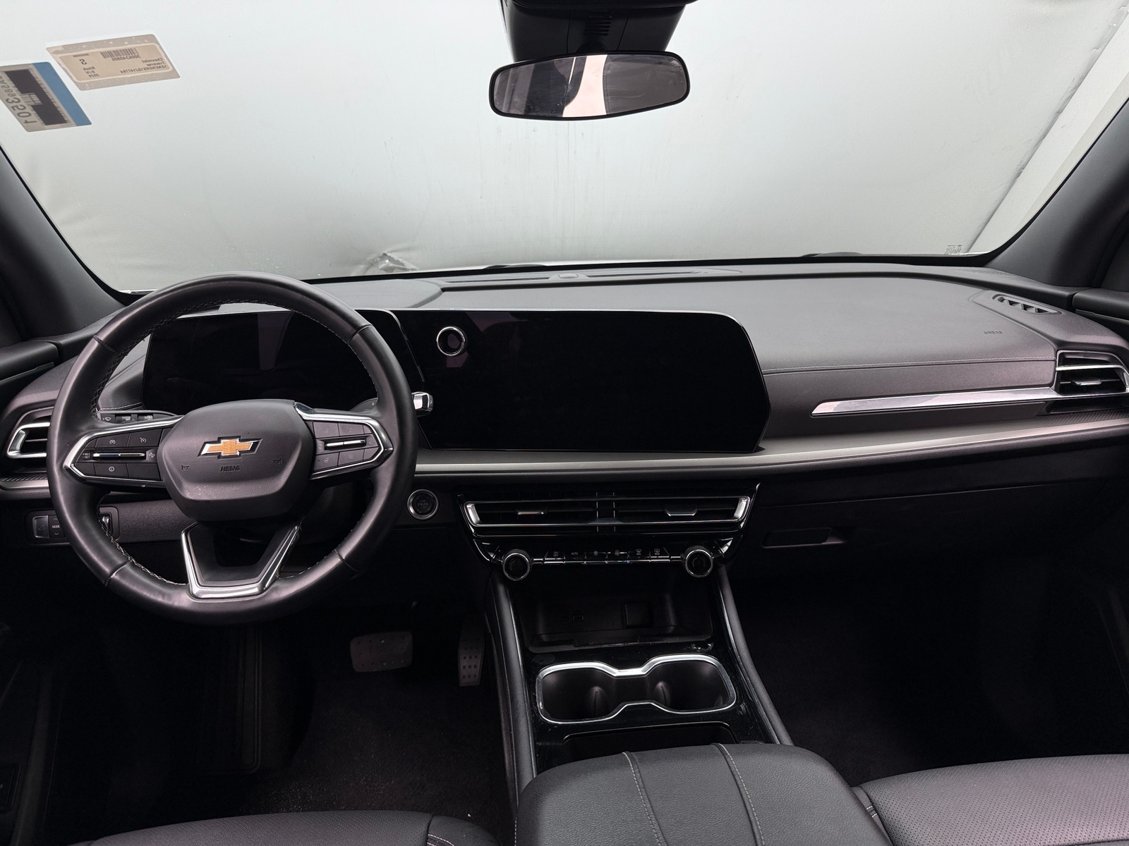 Thumbnail: 2025 Chevrolet Traverse - 2
