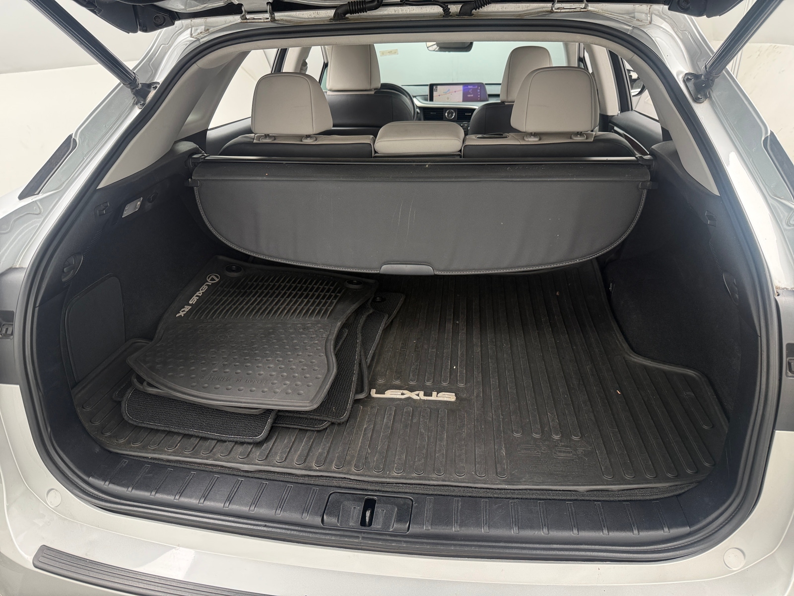 Thumbnail: 2016 Lexus RX - 7