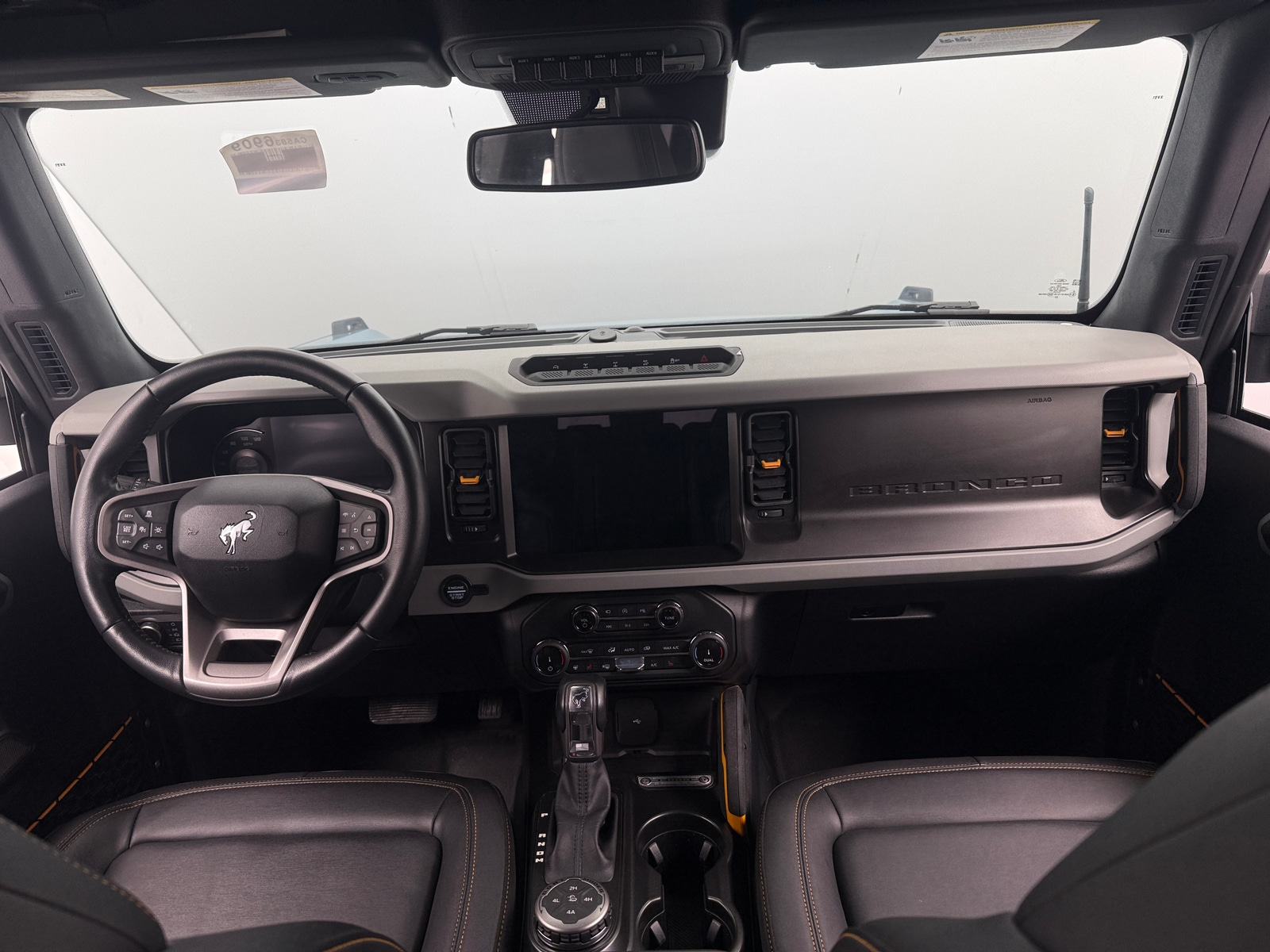 Thumbnail: 2022 Ford Bronco - 3