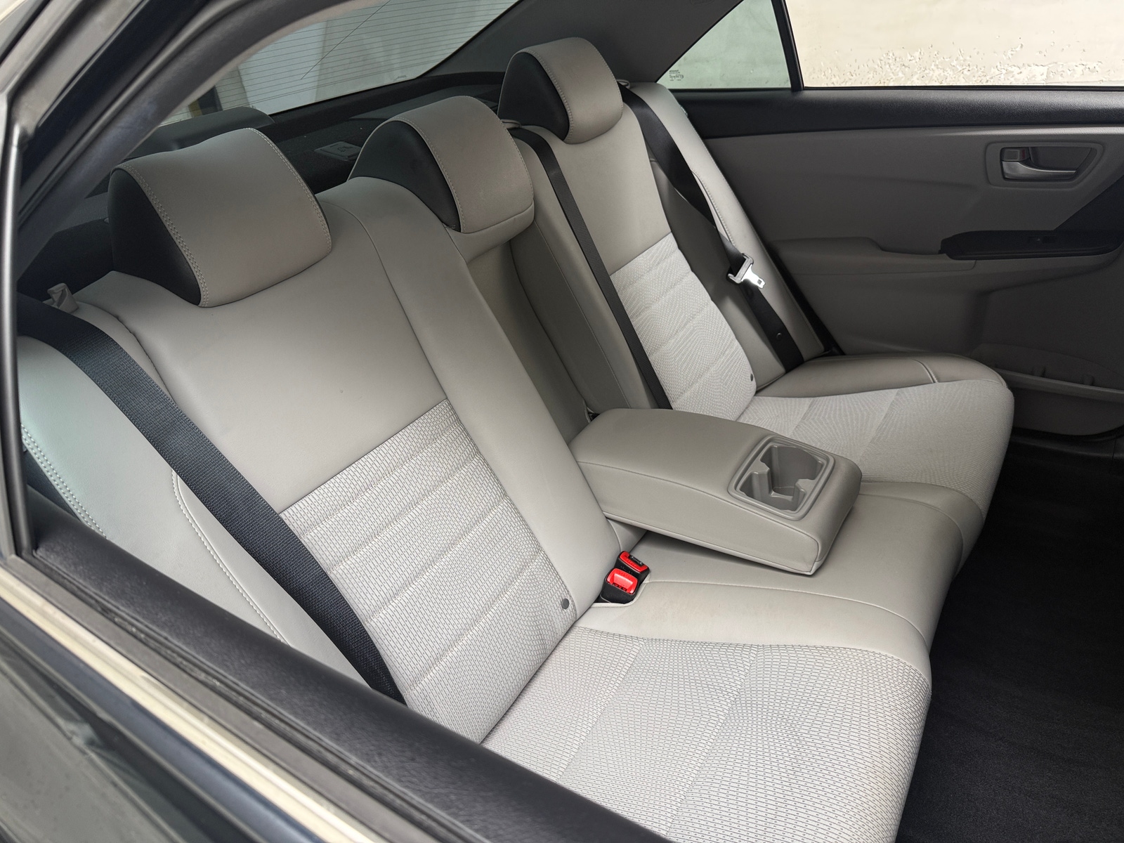 Thumbnail: 2017 Toyota Camry - 6