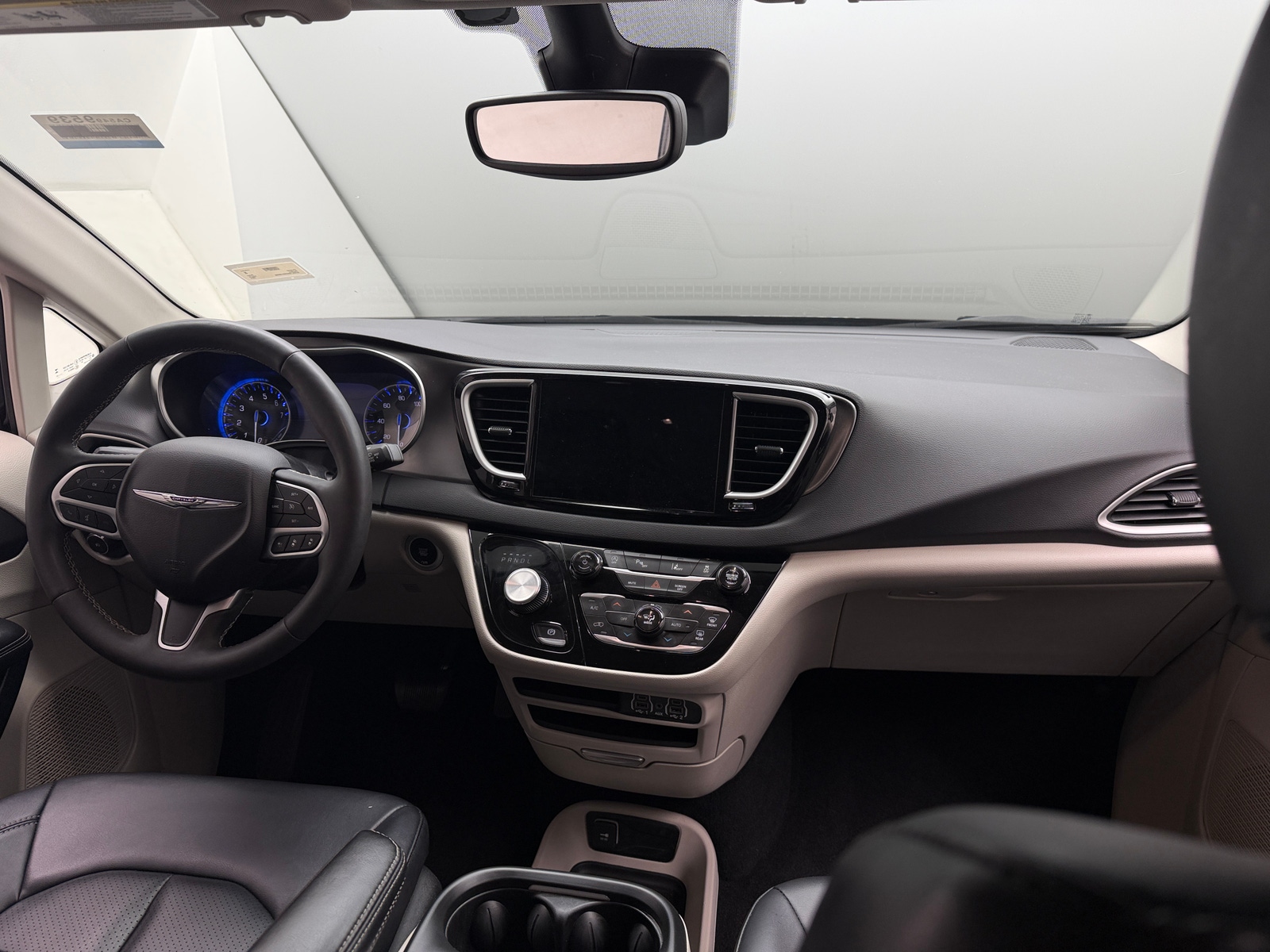Thumbnail: 2024 Chrysler Pacifica - 2
