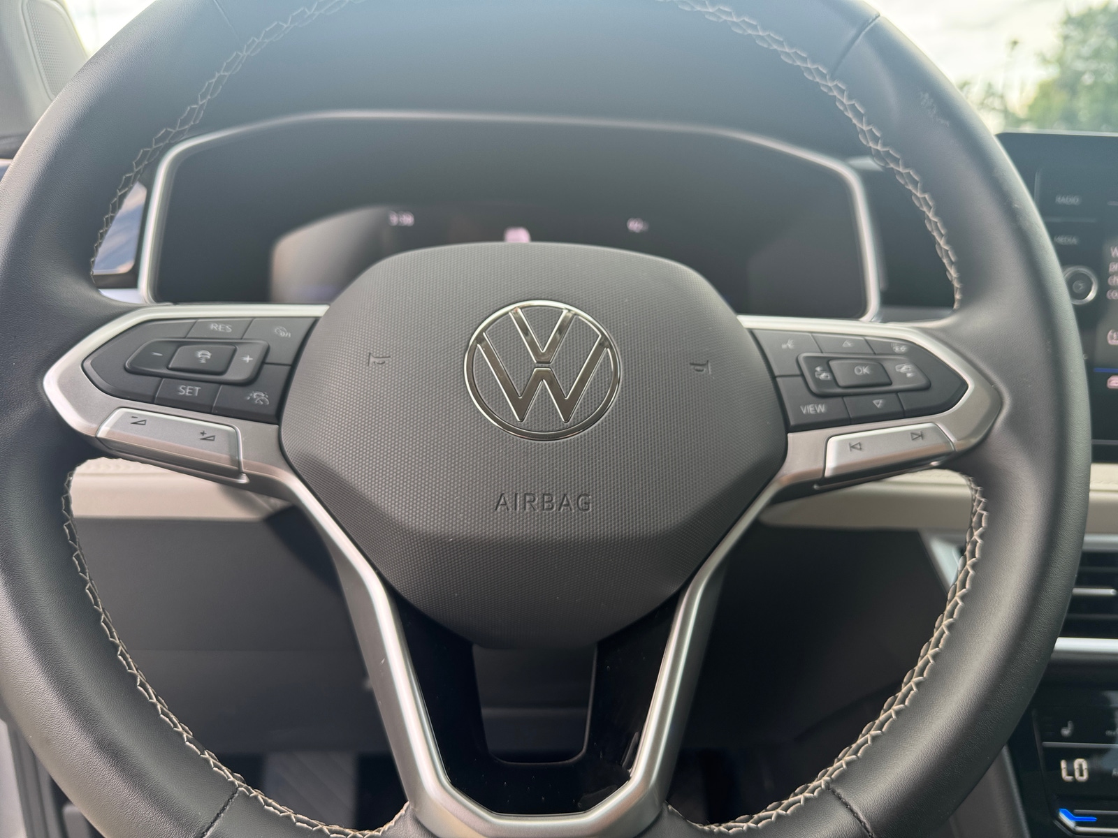Thumbnail: 2026 Volkswagen Taos - 5