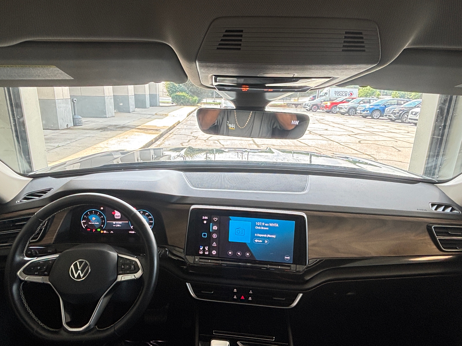 Thumbnail: 2026 Volkswagen Atlas - 3