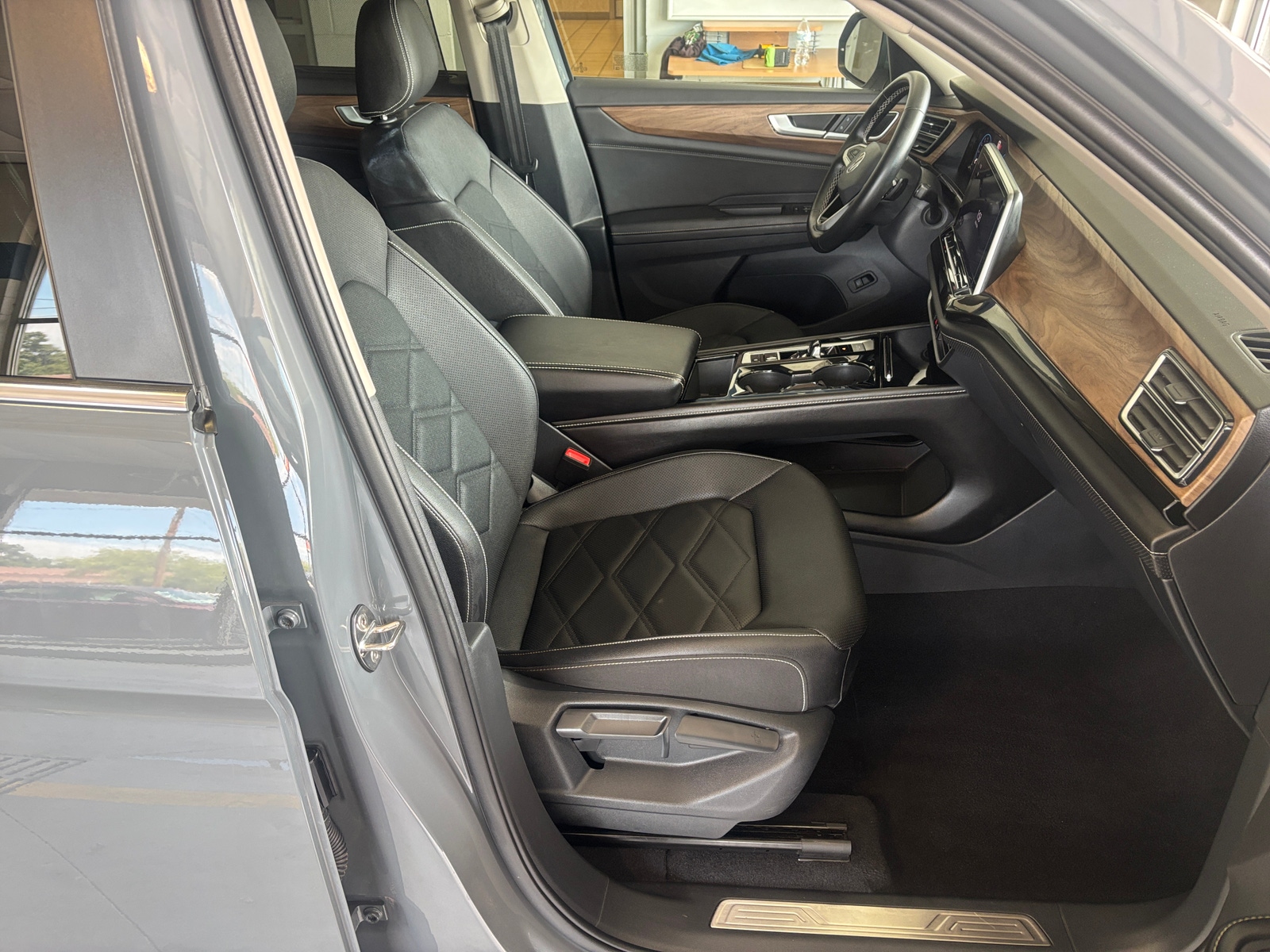 Thumbnail: 2026 Volkswagen Atlas - 2